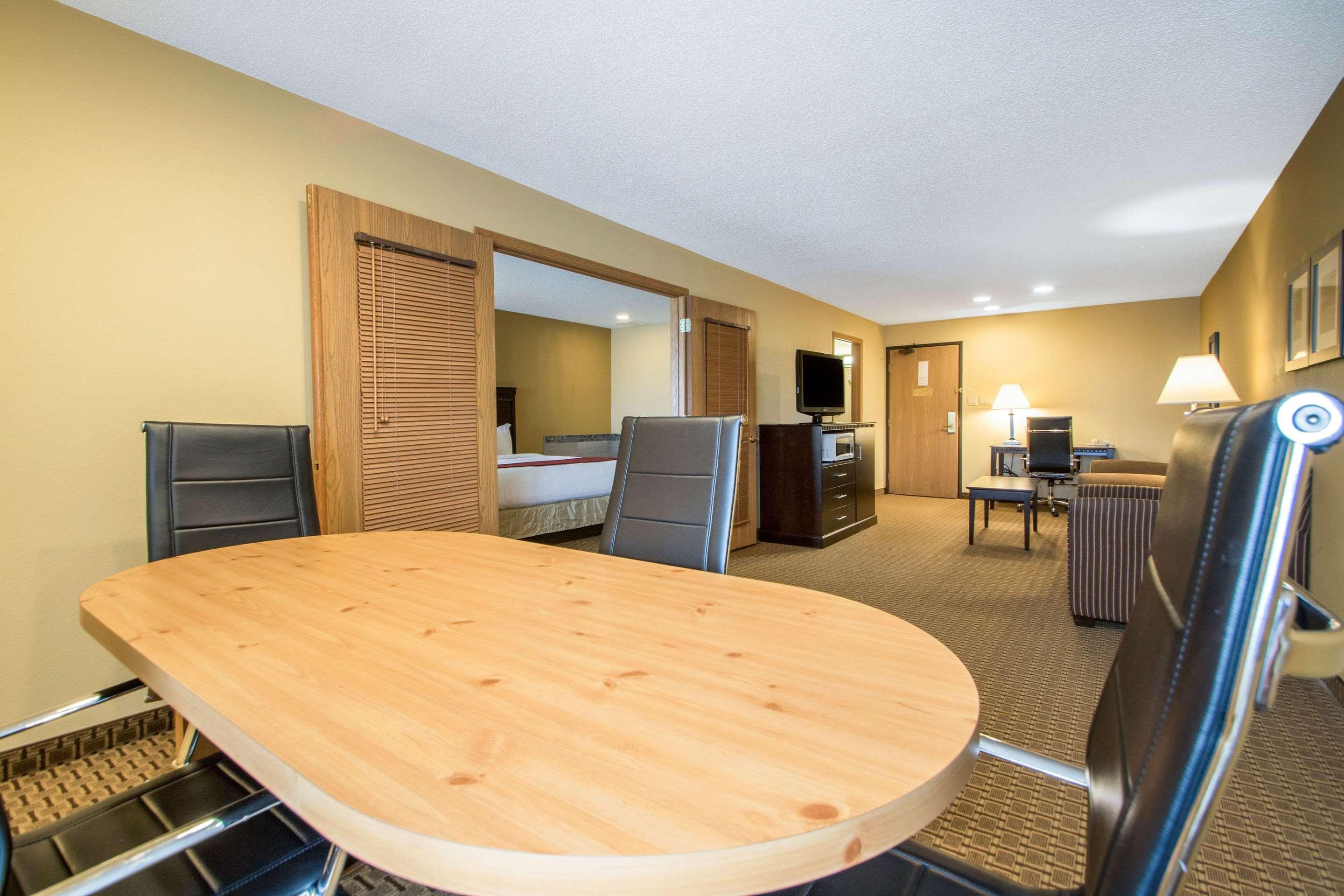 Comfort Suites Wisconsin Dells Area — photo 5