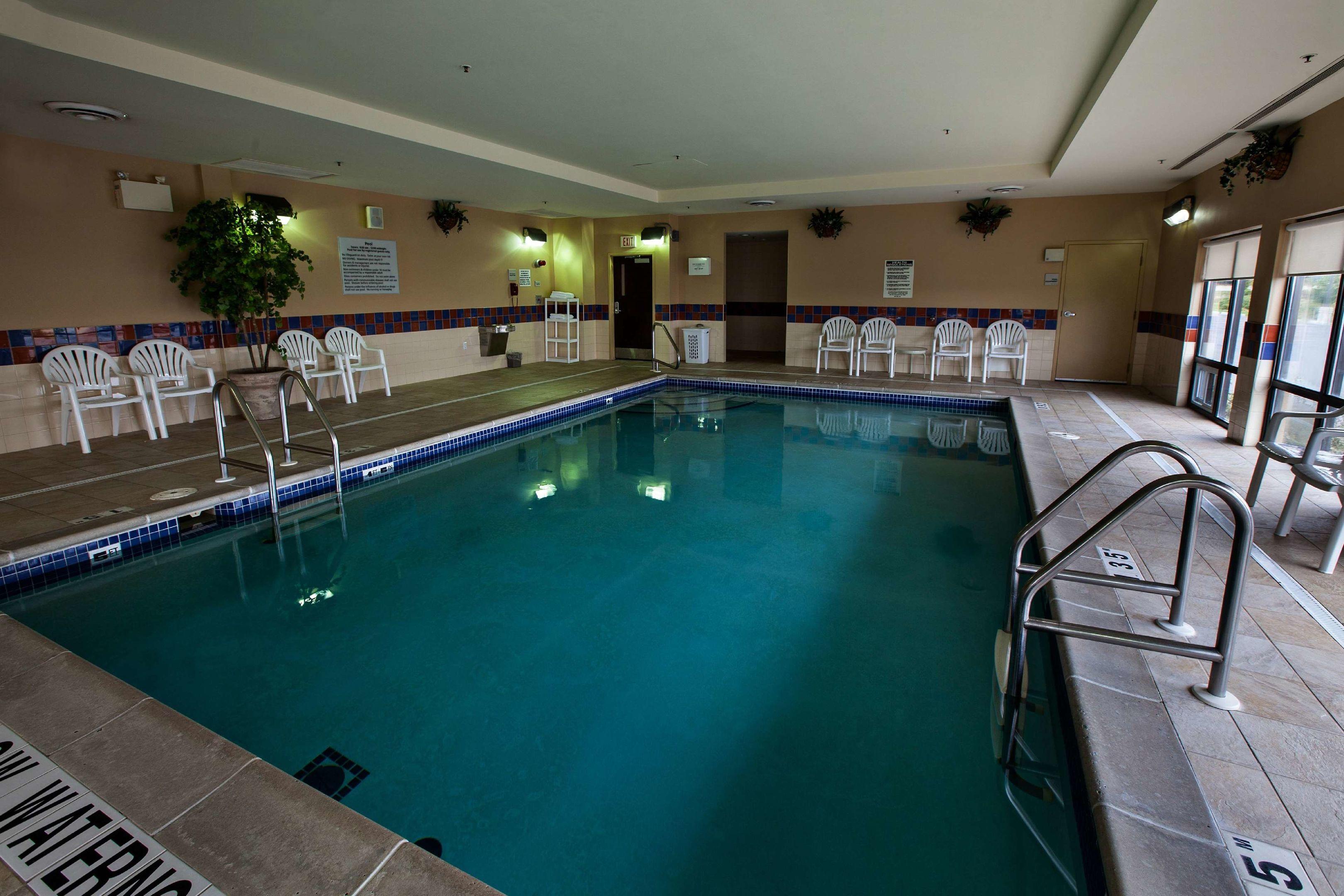 Hampton Inn Napanee-Ontario Canada — photo 5