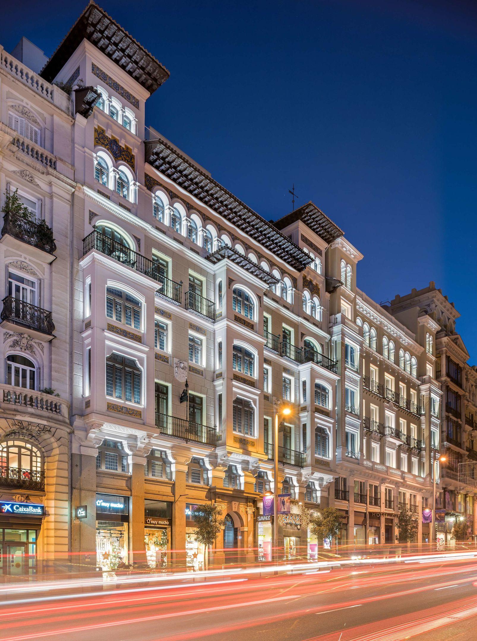 Catalonia Gran Via — photo 5