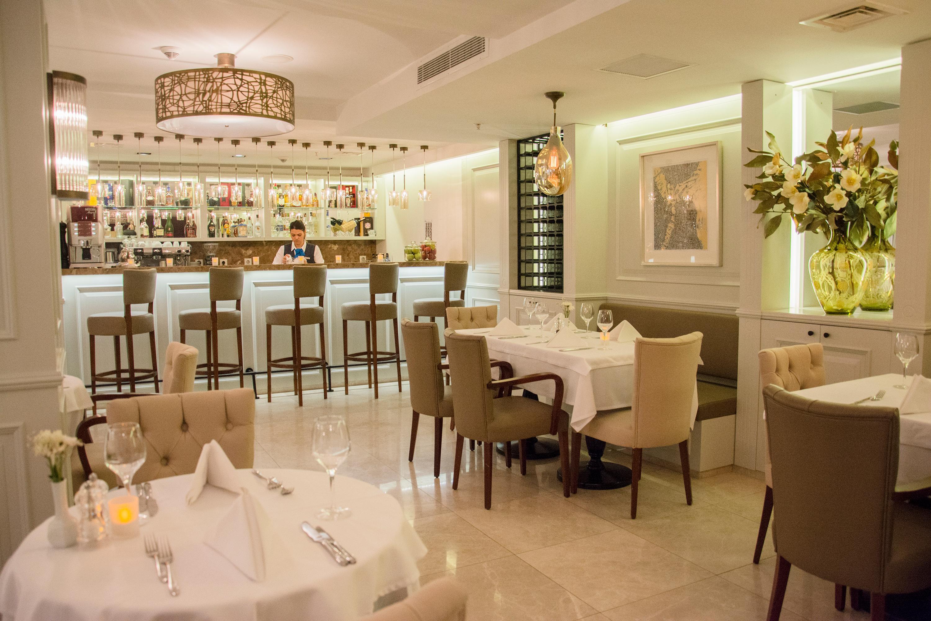 Renata Suites Boutique Hotel — photo 4