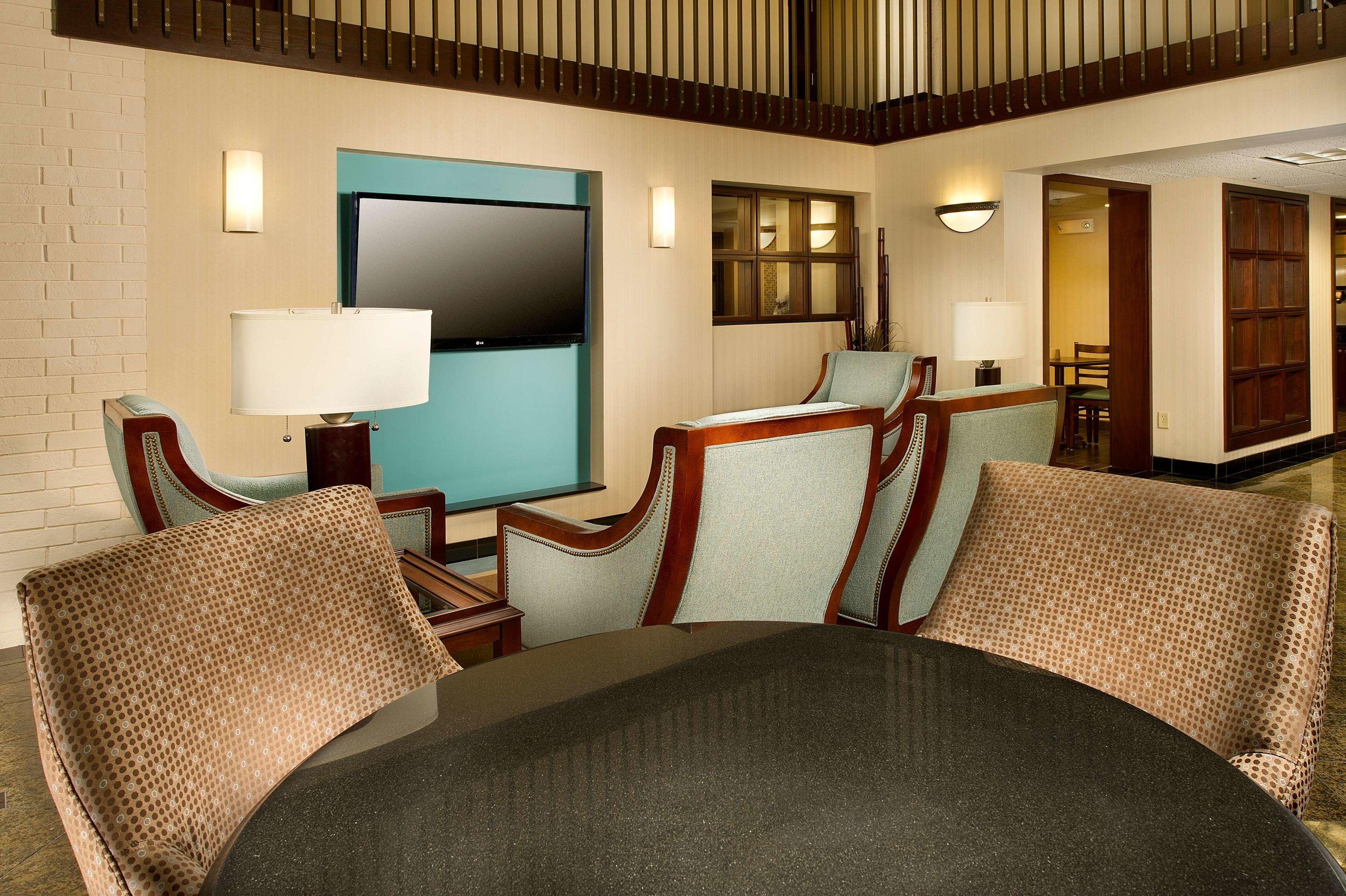 Drury Inn & Suites Stadium Kansas City — photo 5