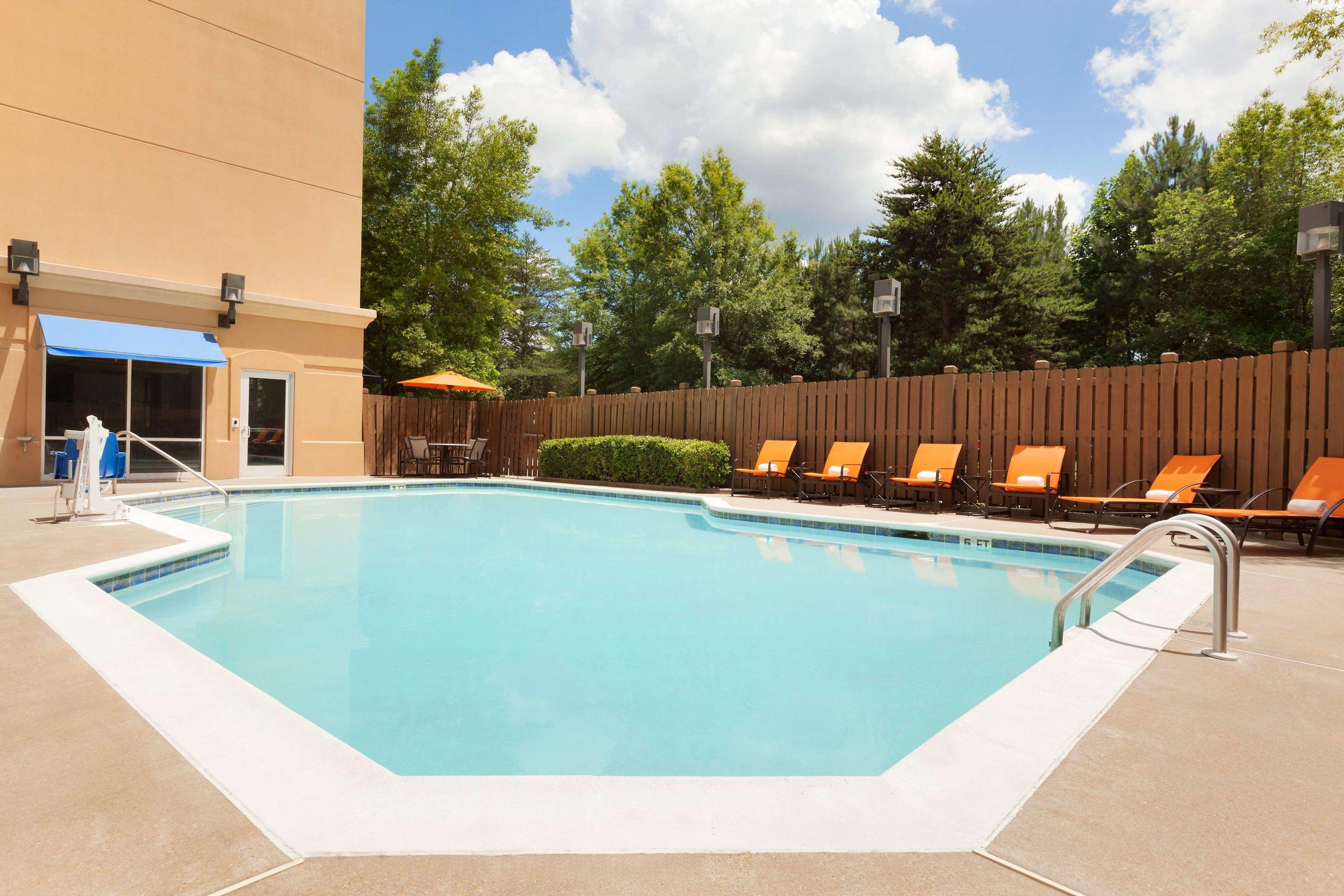 Embassy Suites Atlanta Airport — photo 5
