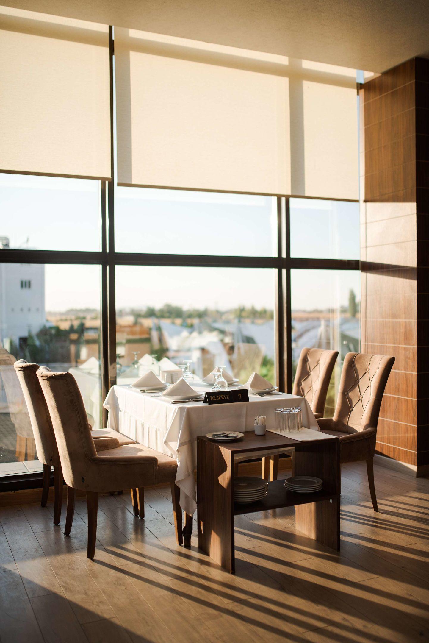 Grand Hotel & Convention Center Karman — photo 4