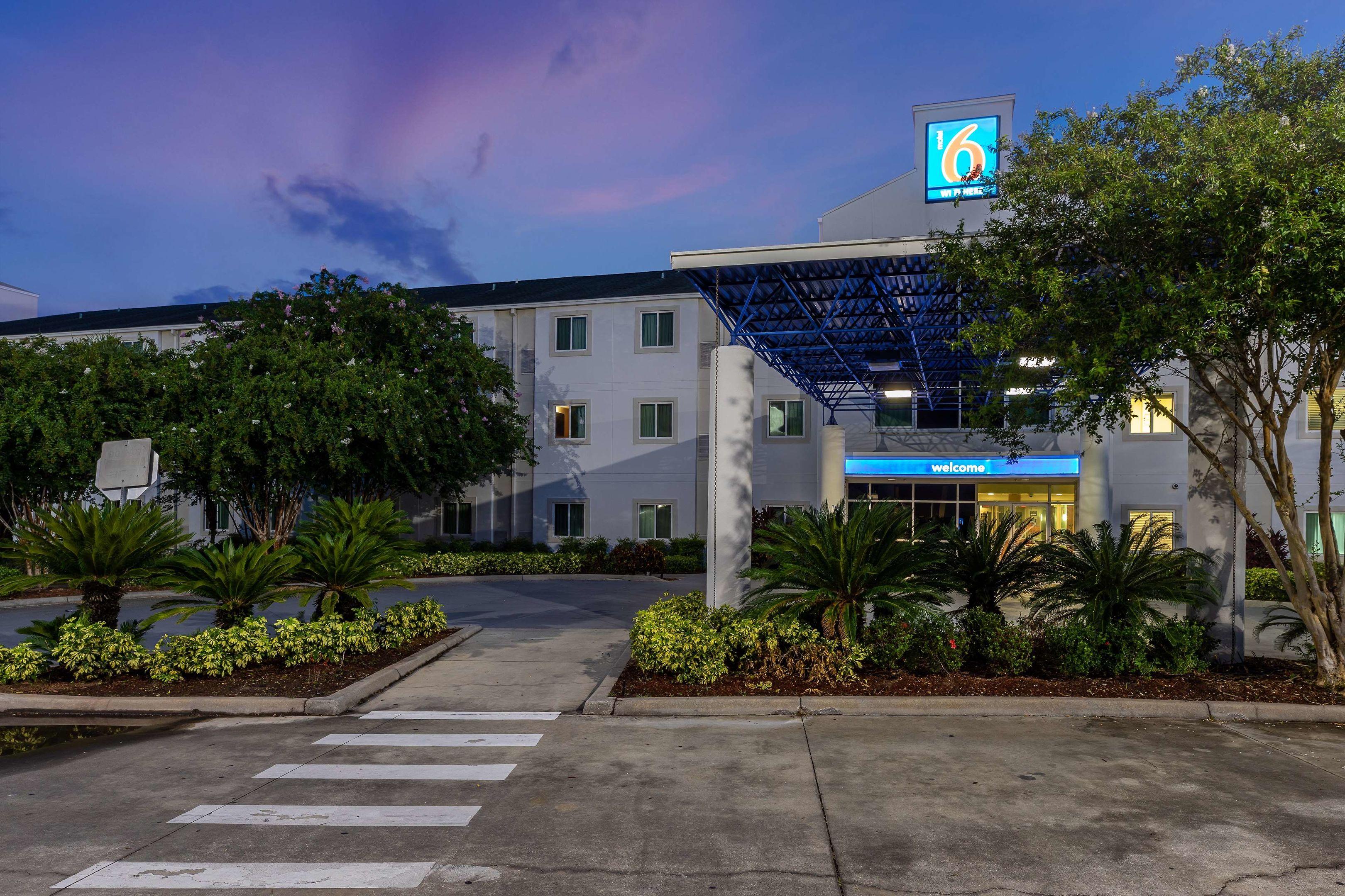 Motel 6 Orlando International Drive — photo 5