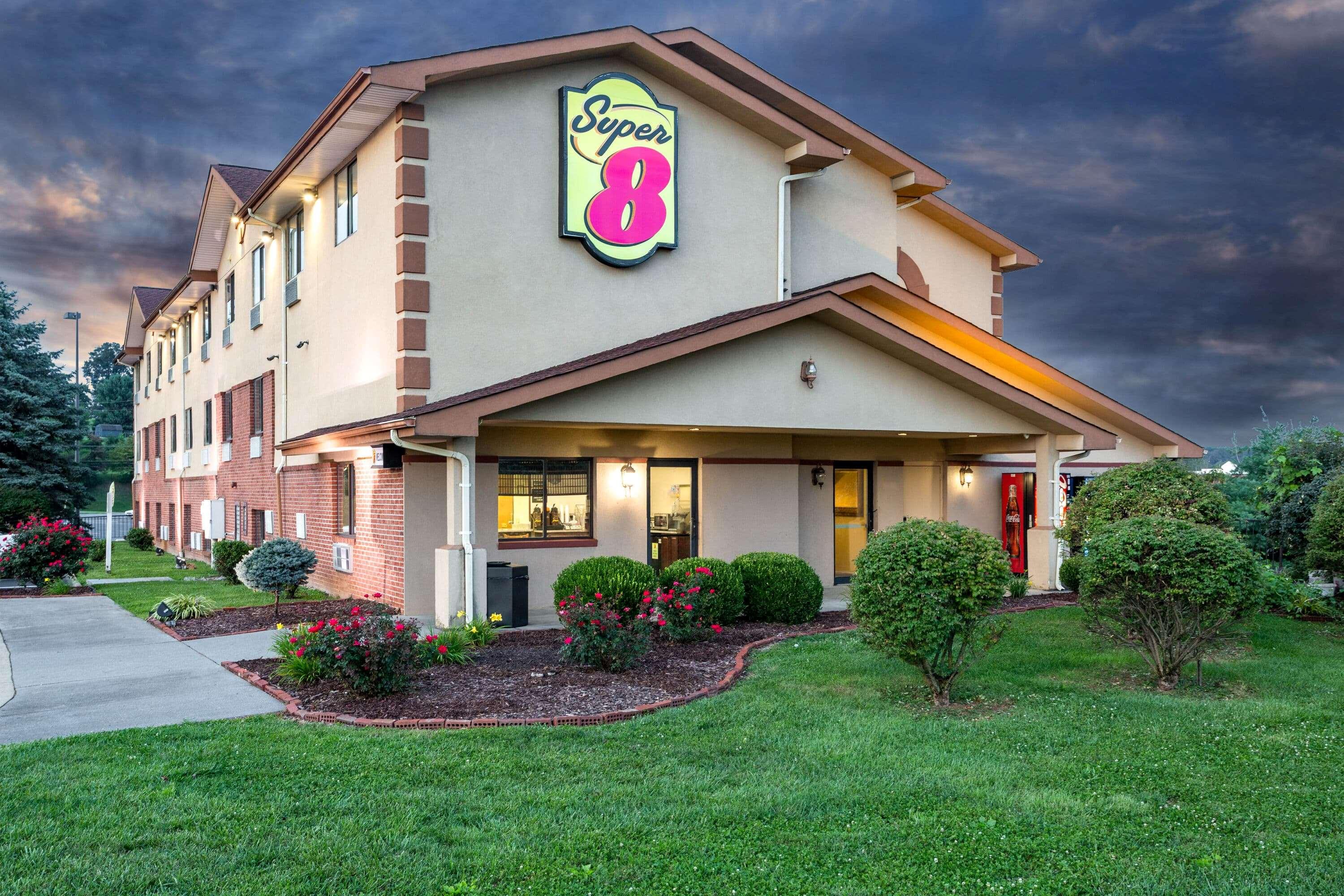 Super 8 by Wyndham Abingdon VA — photo 5