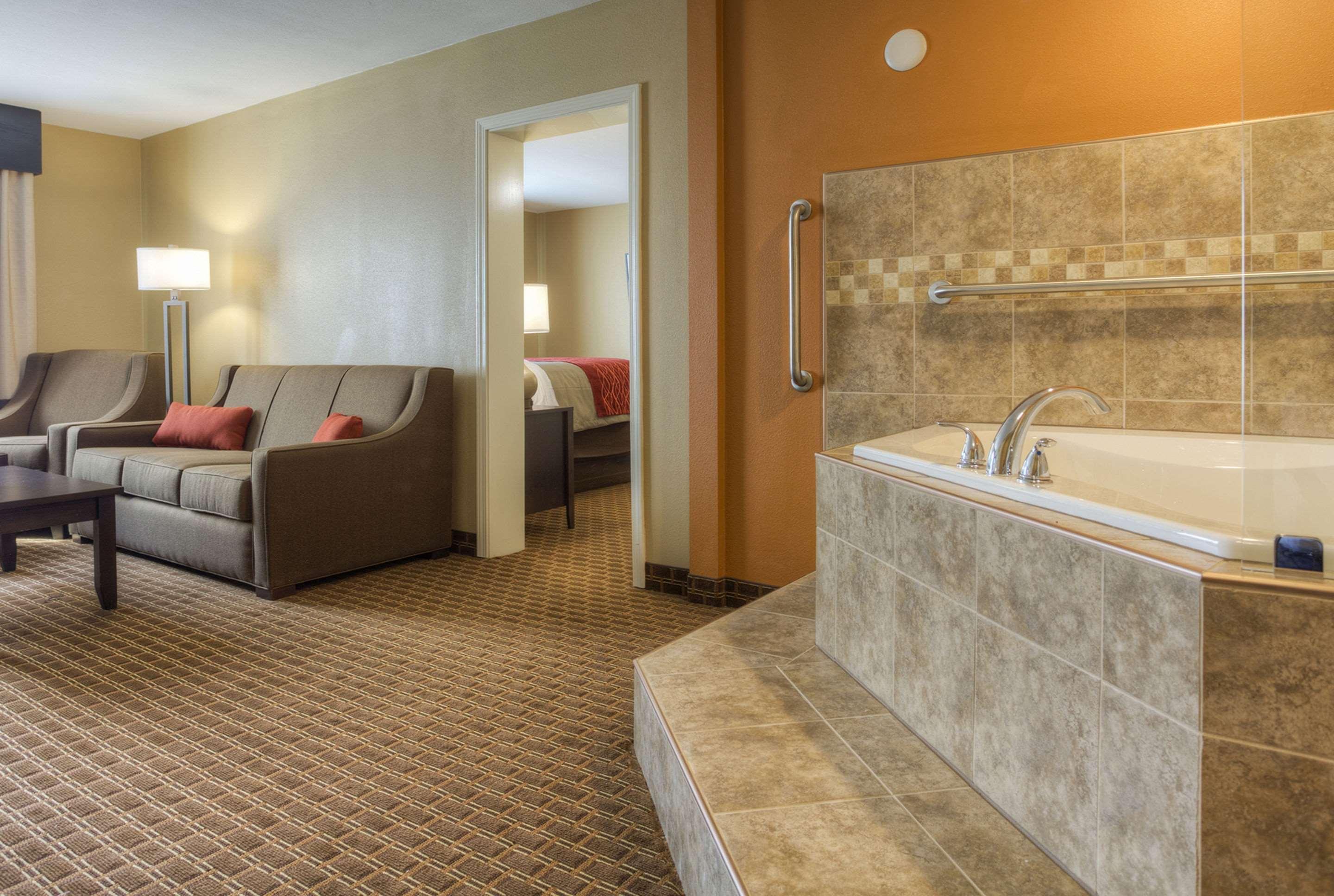 Quality Inn & Suites Chattanooga — photo 4