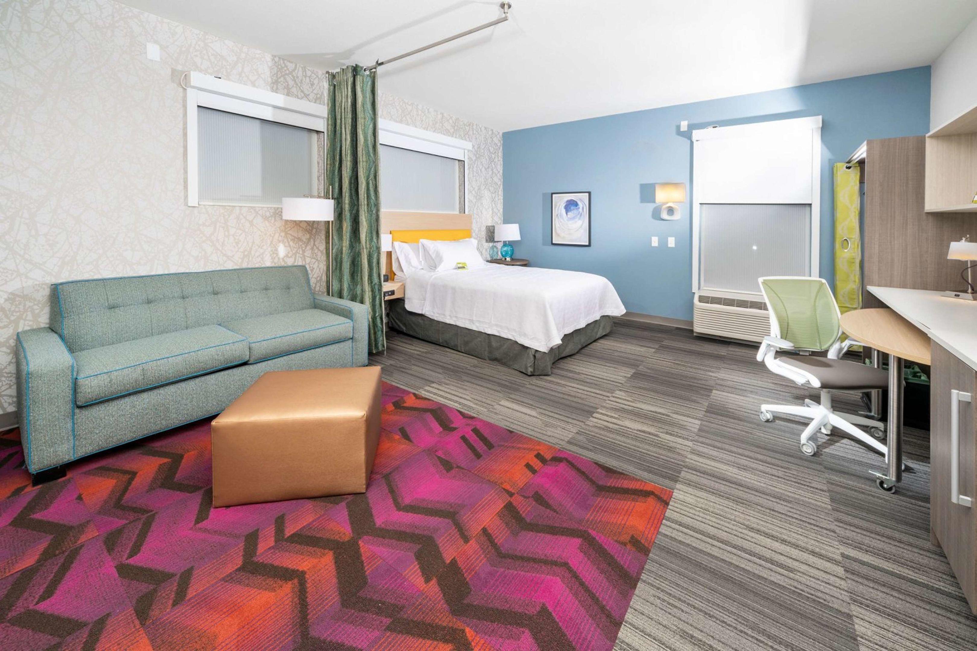 Home2 Suites By Hilton Newark Airport — photo 4