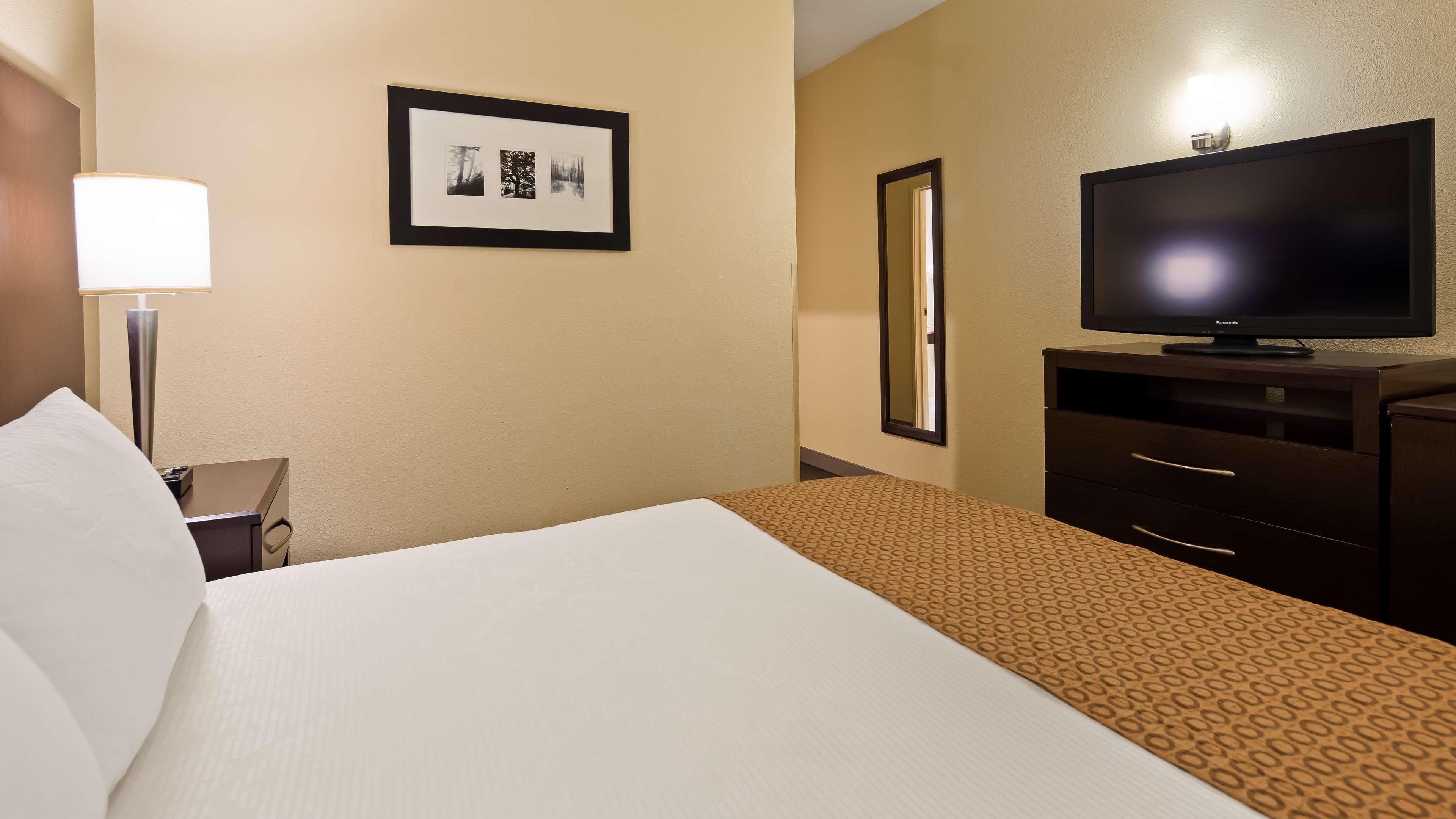 Best Western Plus Plaza by the Green — photo 3