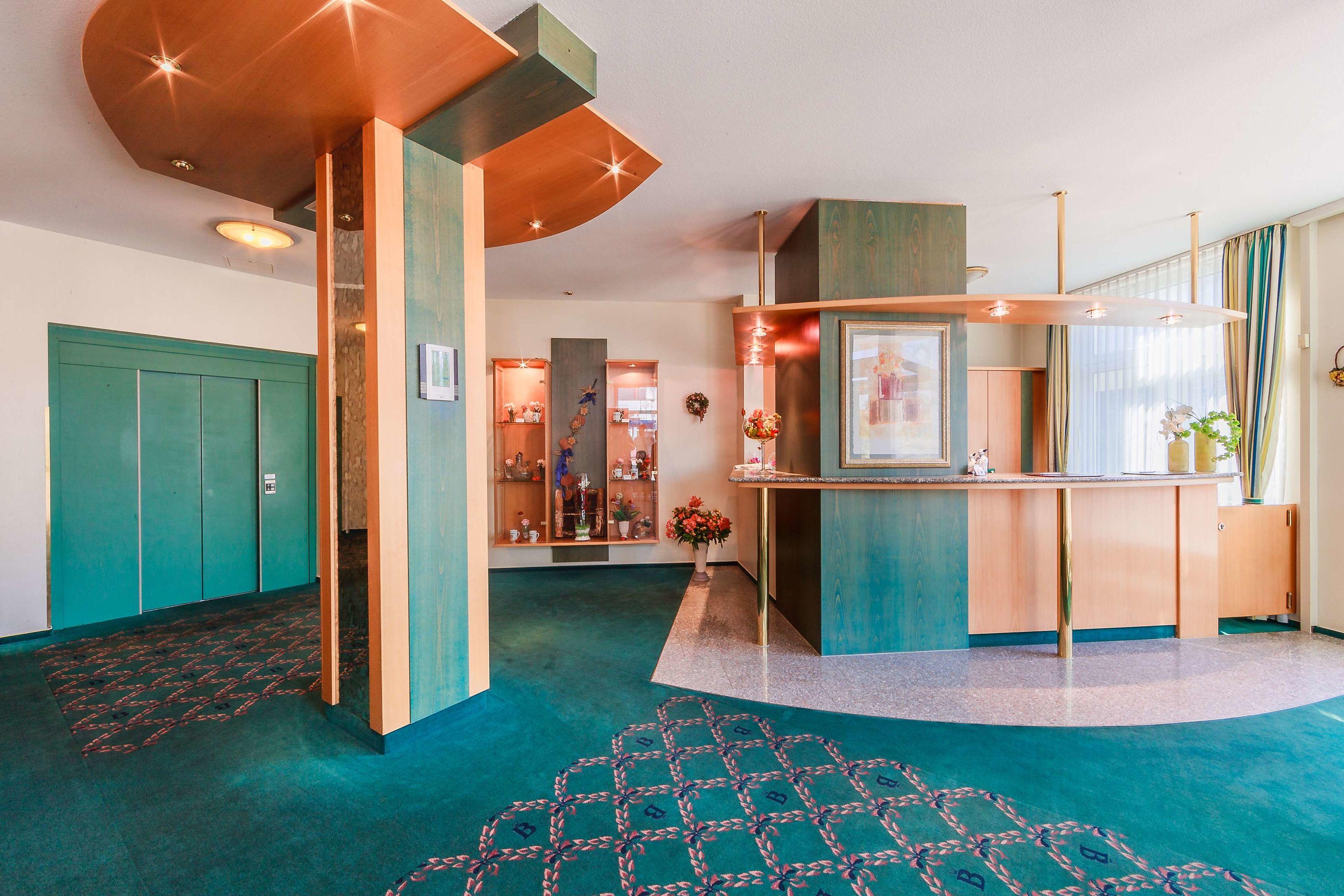 PLAZA Hotel Blankenburg Ditzingen, Sure Hotel Collection — photo 3