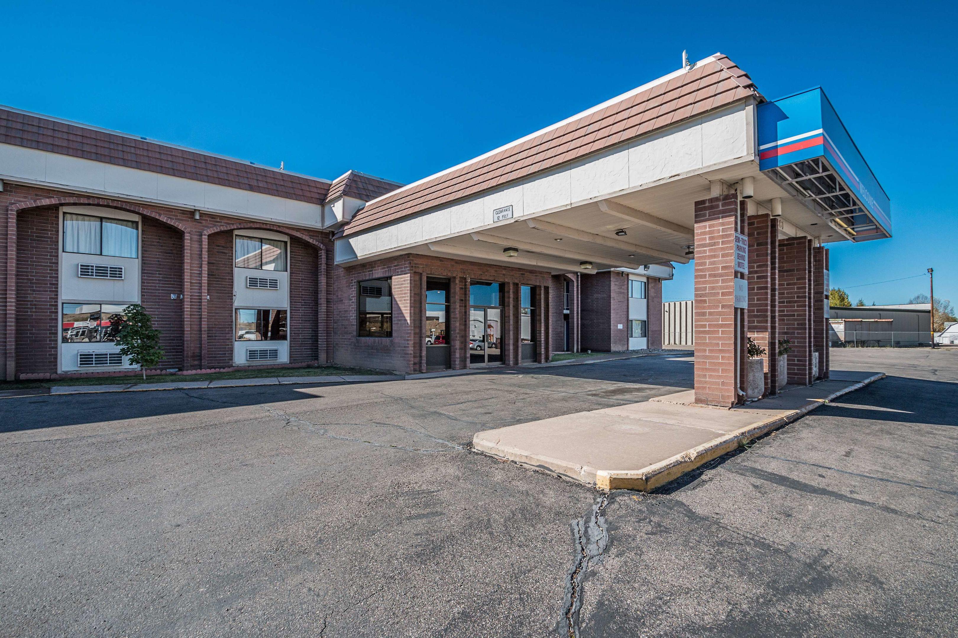 Motel 6 — photo 4