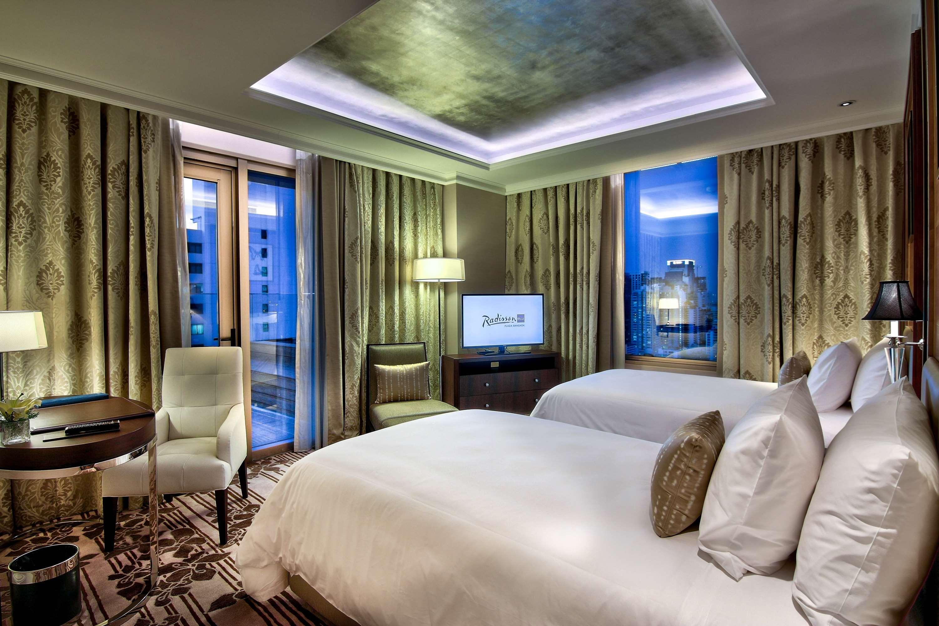 Radisson Blu Plaza Bangkok — photo 4