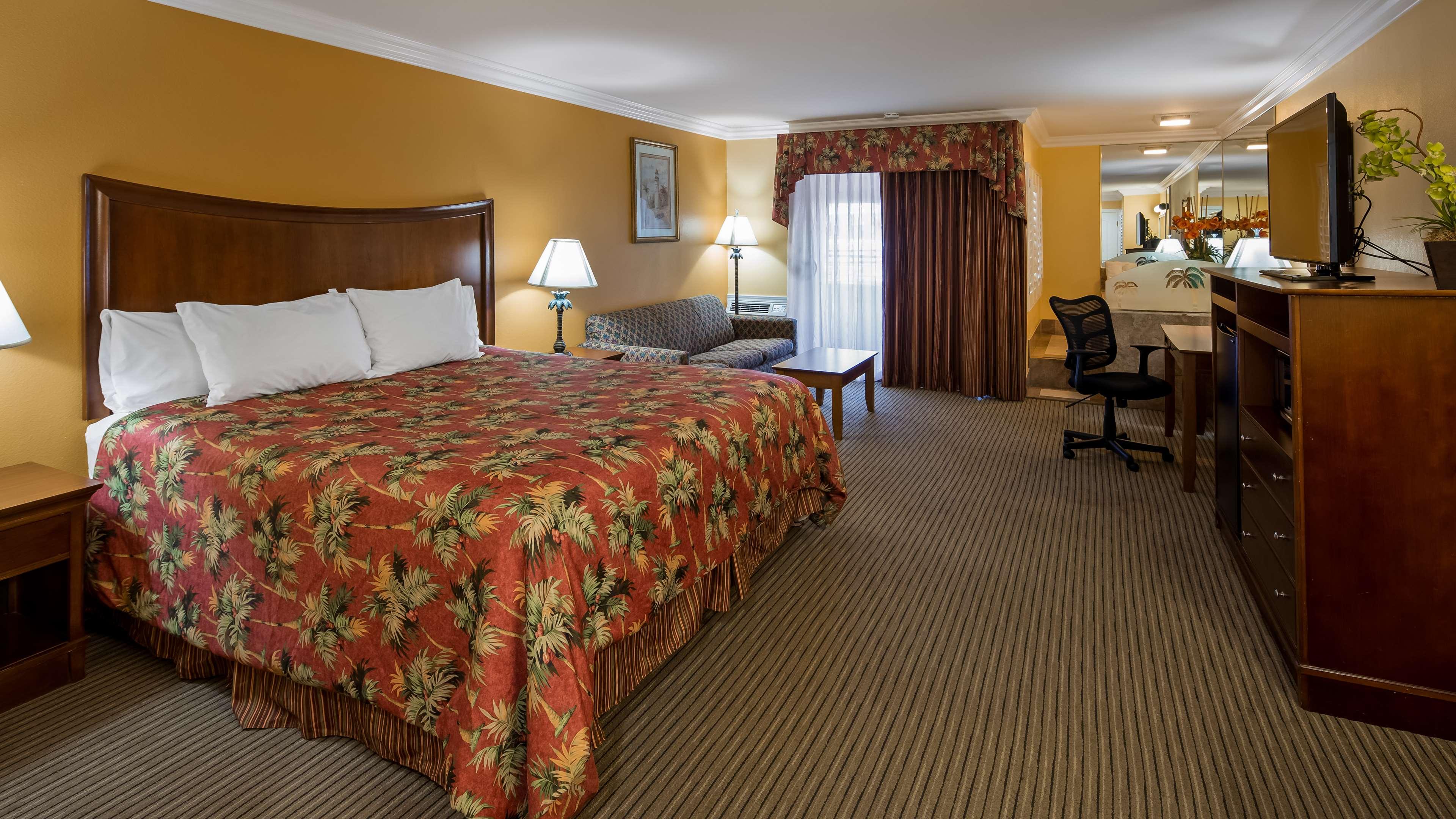 Best Western Harbour Inn & Suites — photo 4
