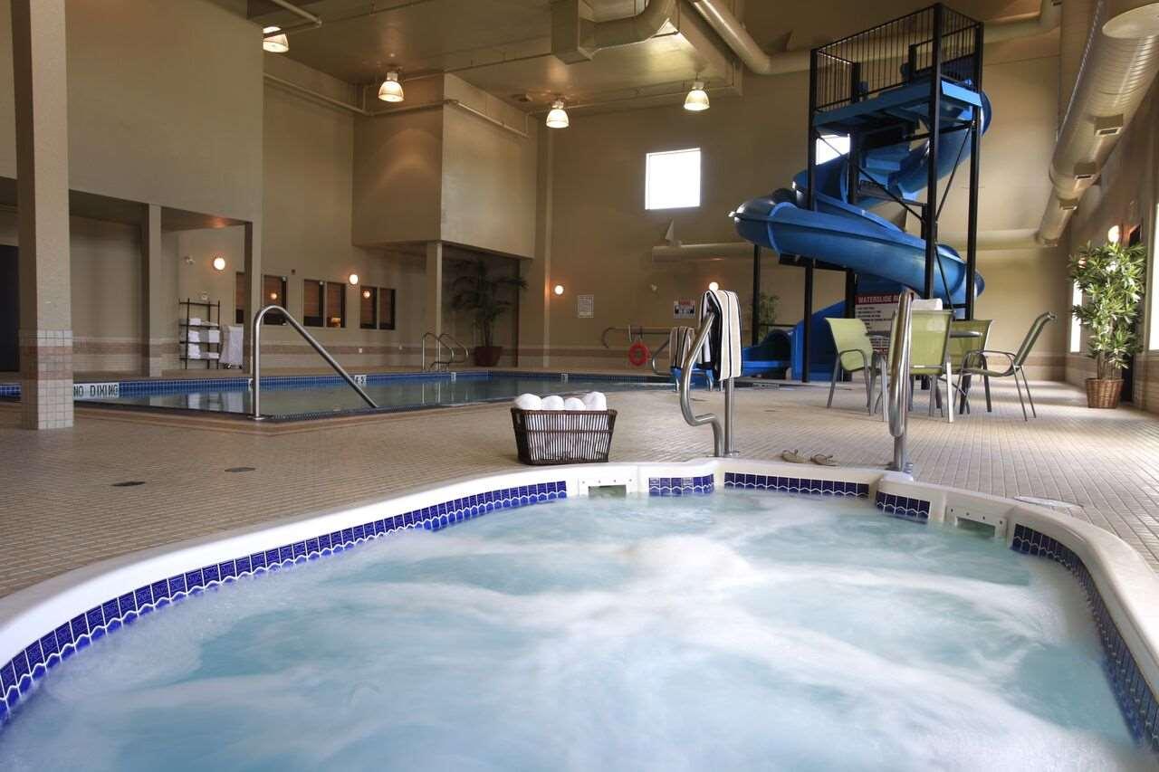 Pomeroy Inn & Suites Dawson Creek — photo 5
