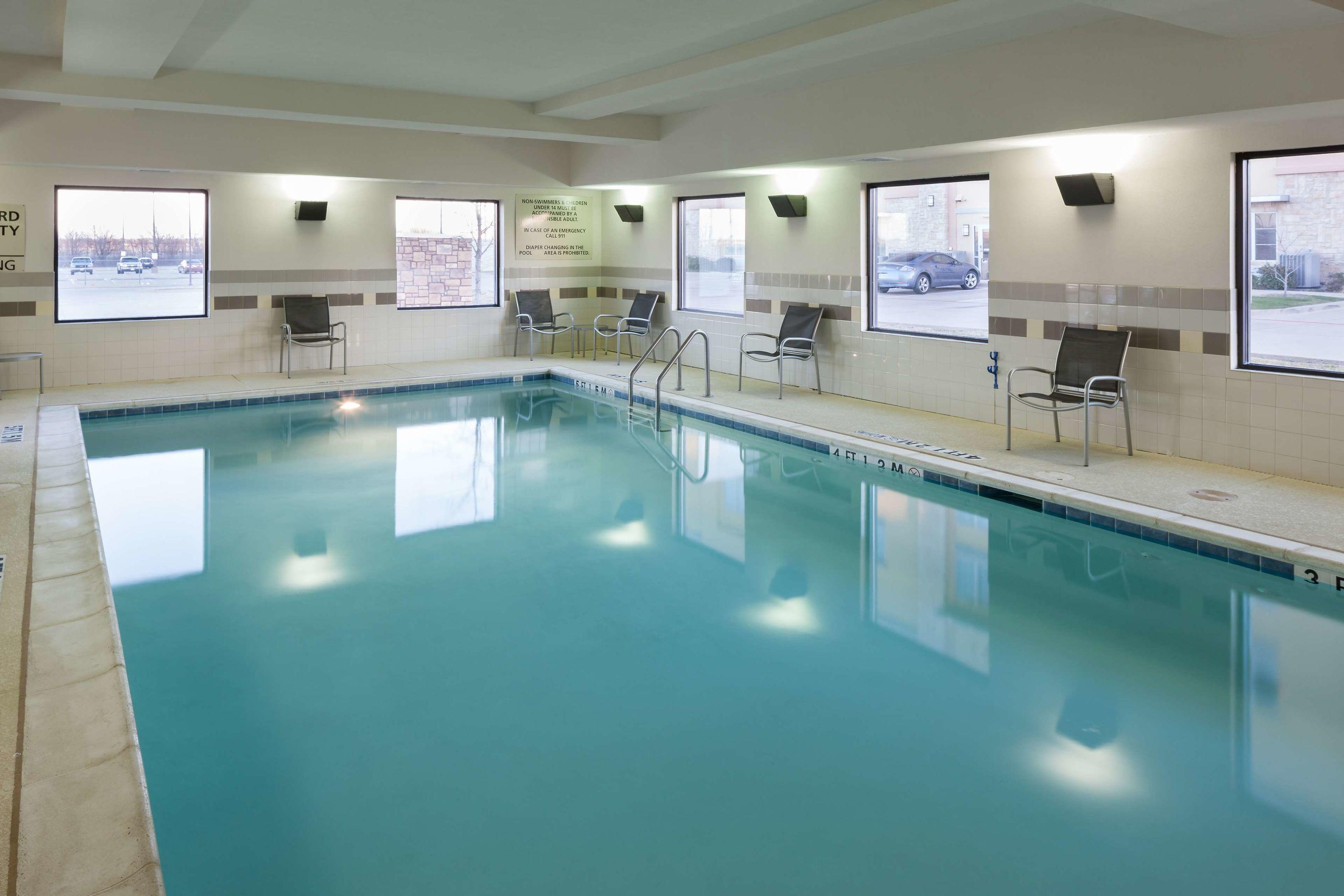 Hampton Inn & Suites Ft. Worth-Burleson — photo 5