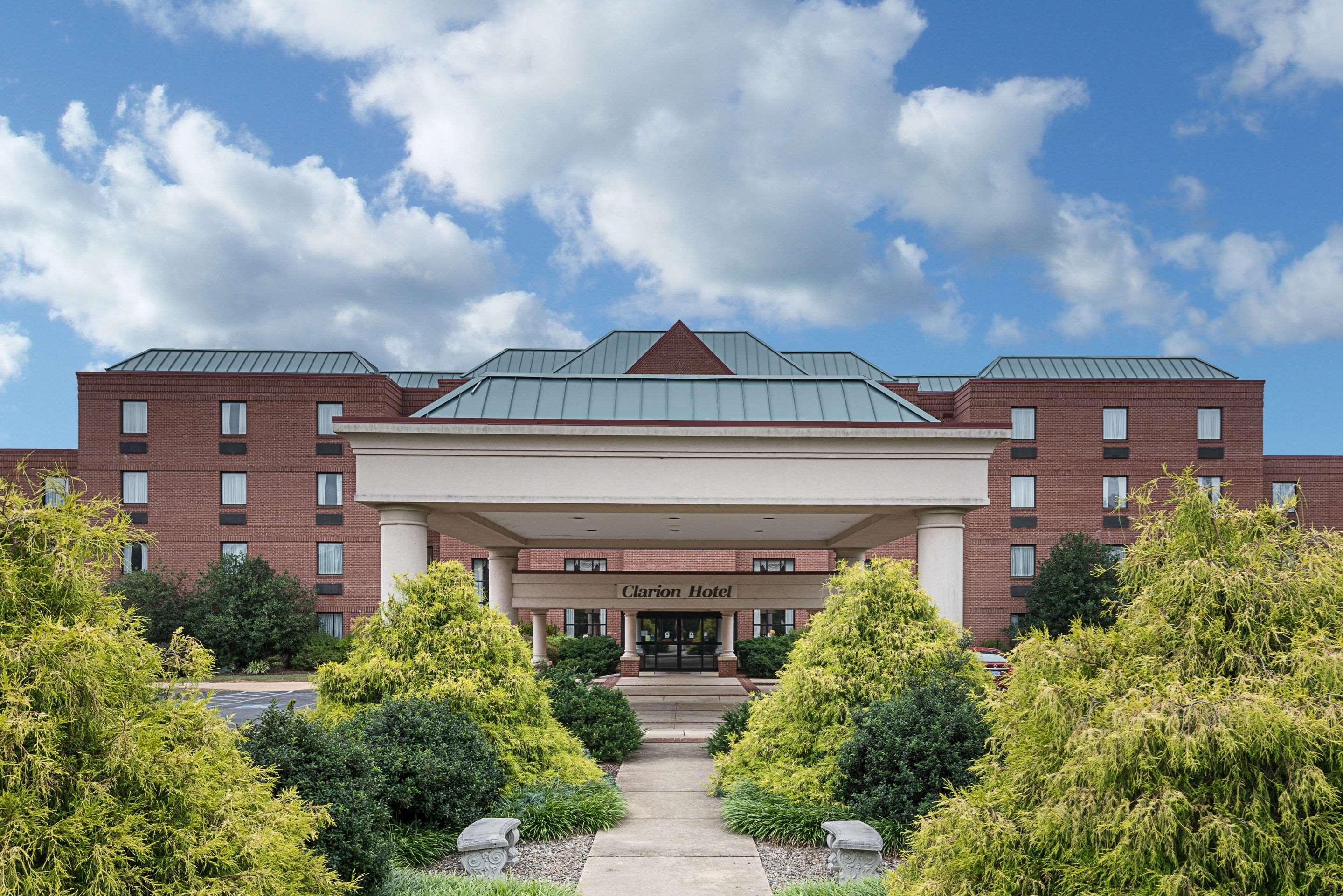 Clarion Hotel & Conference Center — photo 5