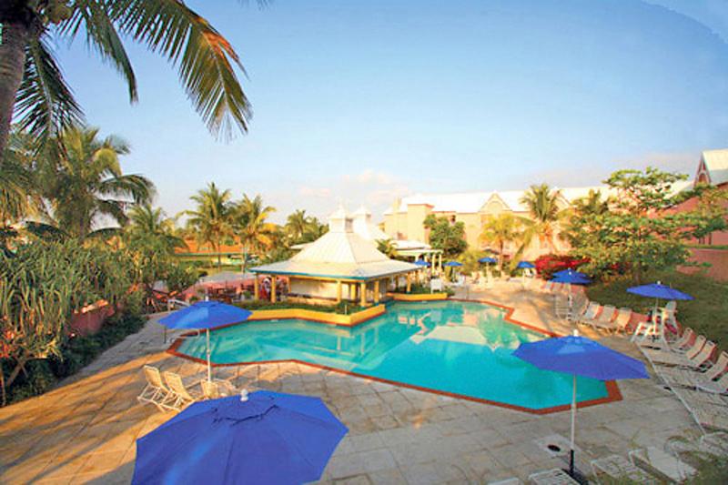 Comfort Suites Paradise Island — photo 5