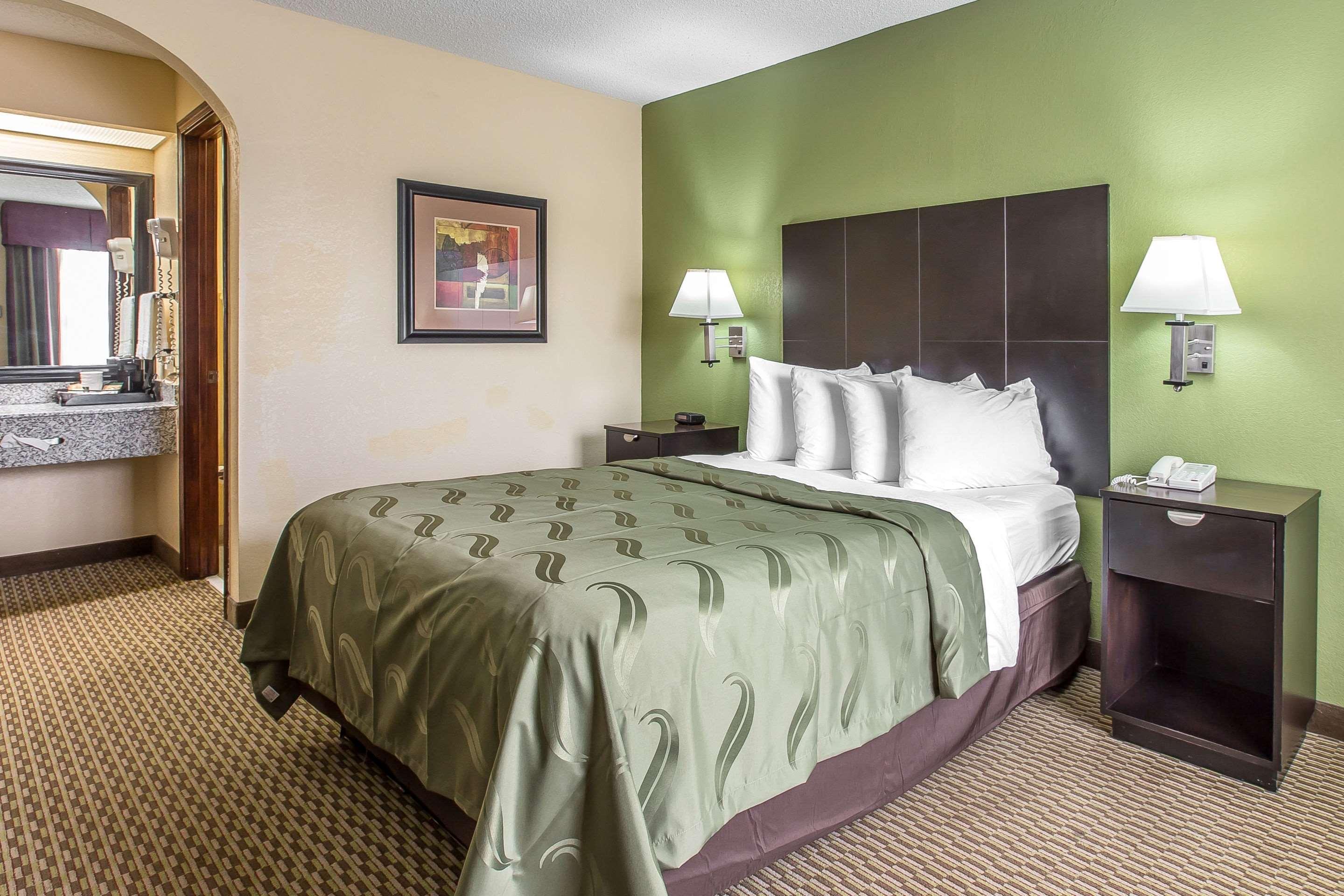 Quality Inn — photo 4