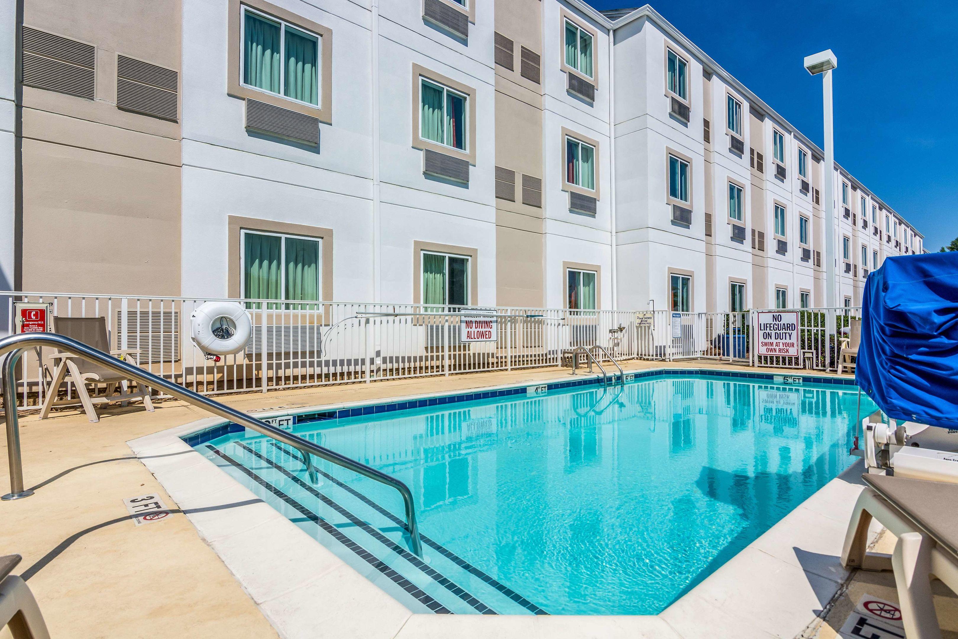 Motel 6 Charlotte Carowinds SC — photo 4