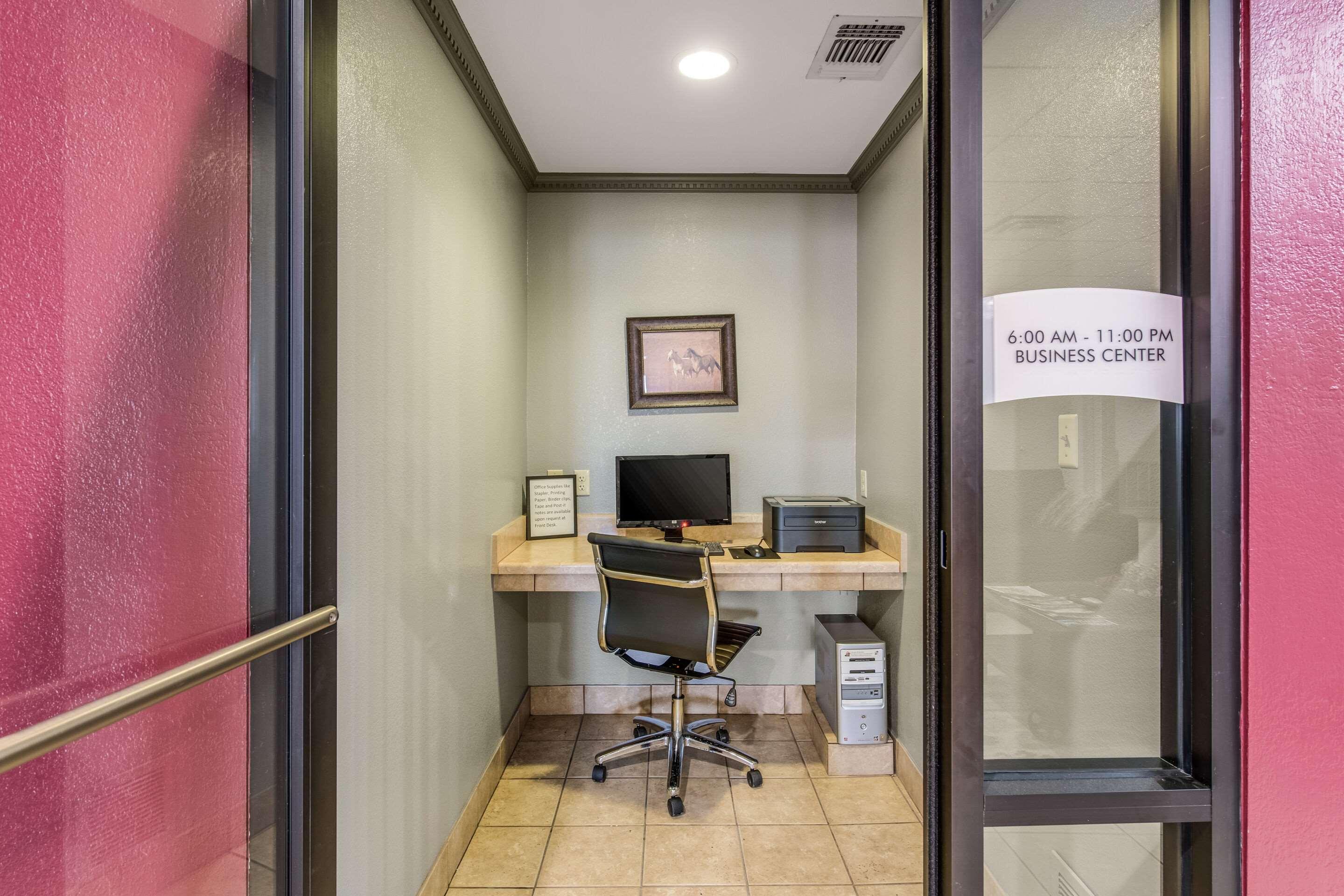 Quality Inn — photo 4