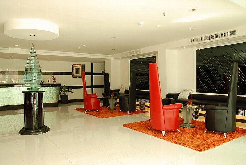 Amari Nova Suites Pattaya — photo 1