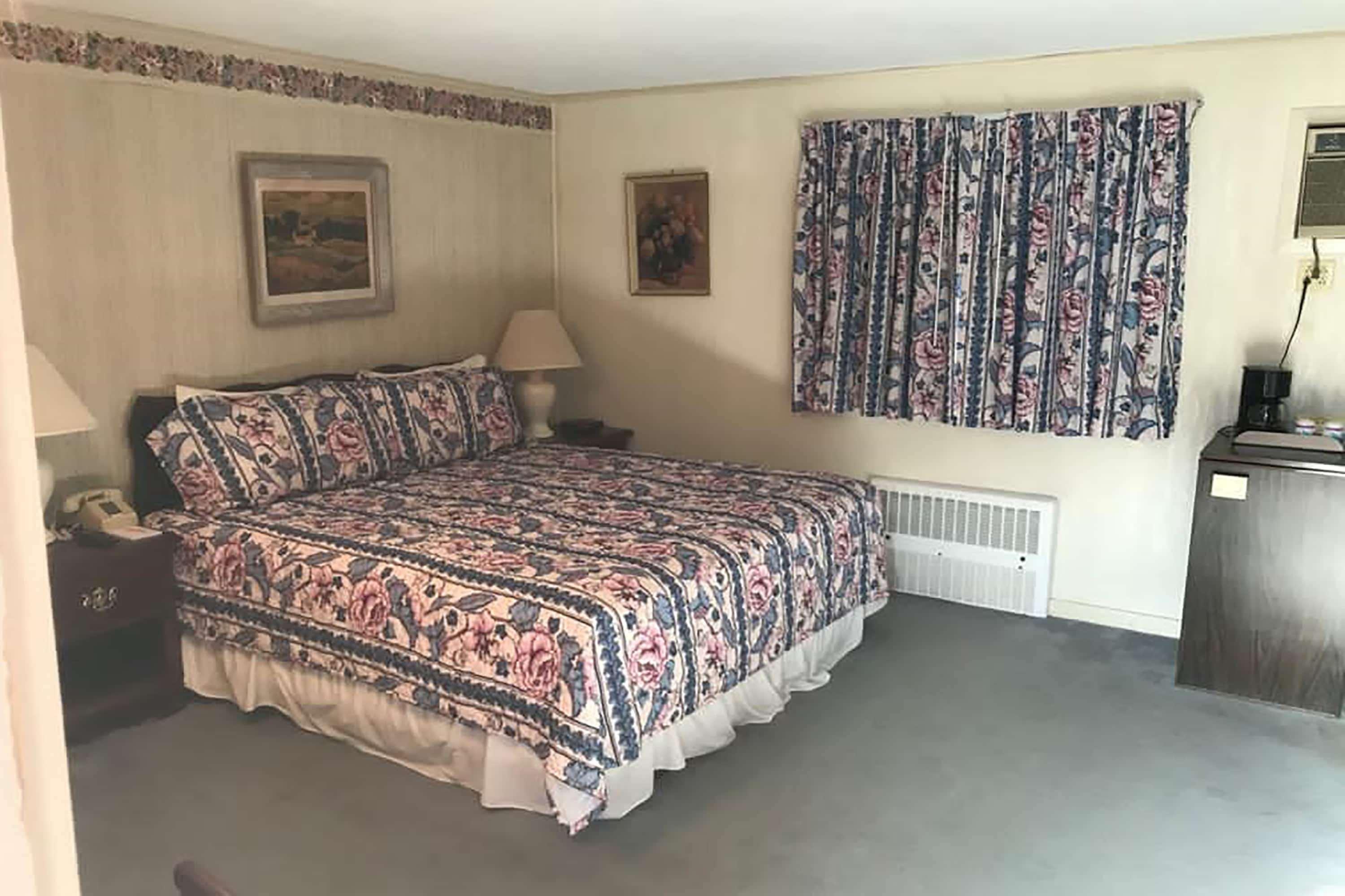 The Chalet Motel — photo 4