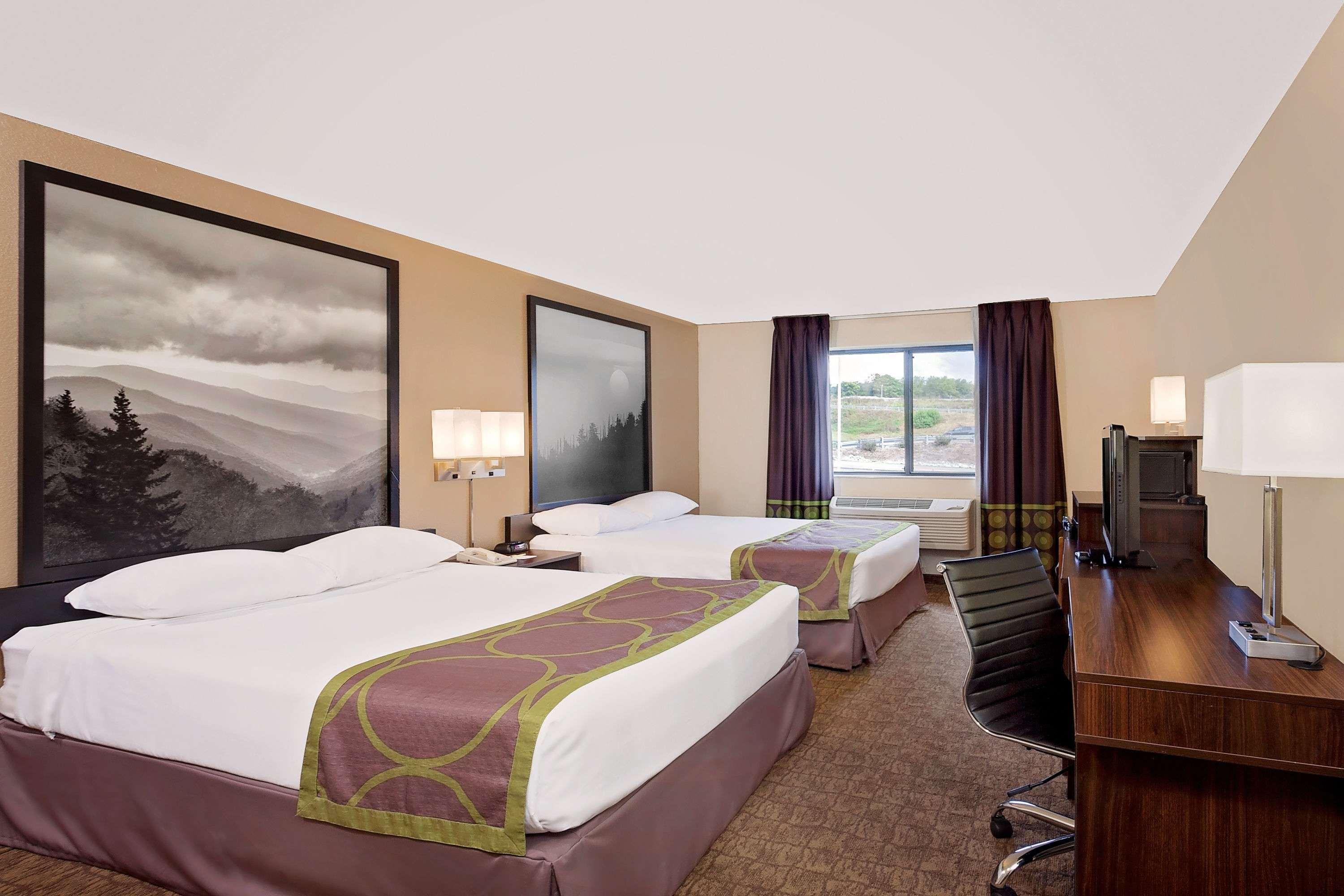 Super 8 by Wyndham Lebanon — photo 4