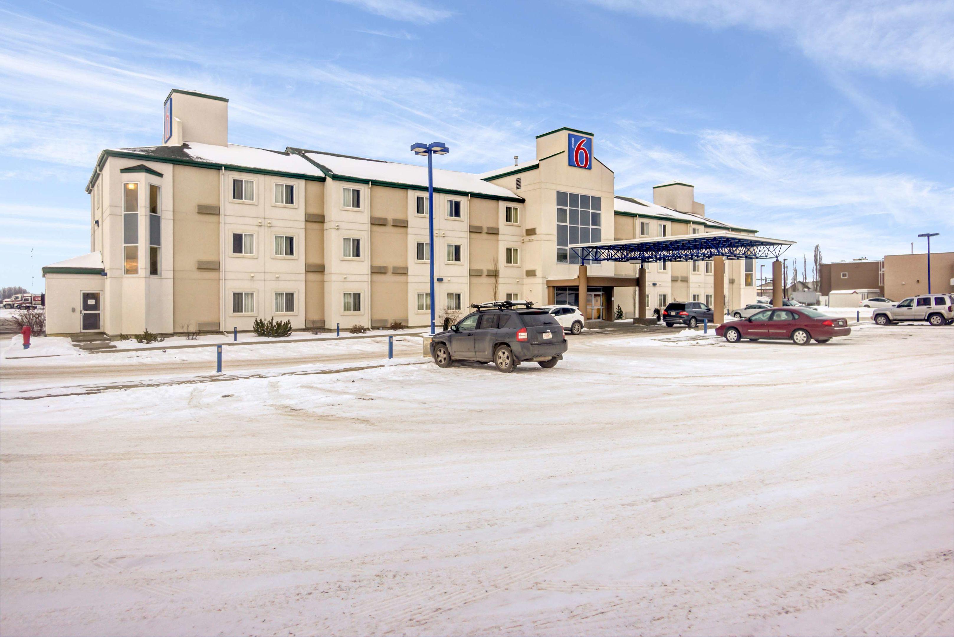 Motel 6 — photo 4
