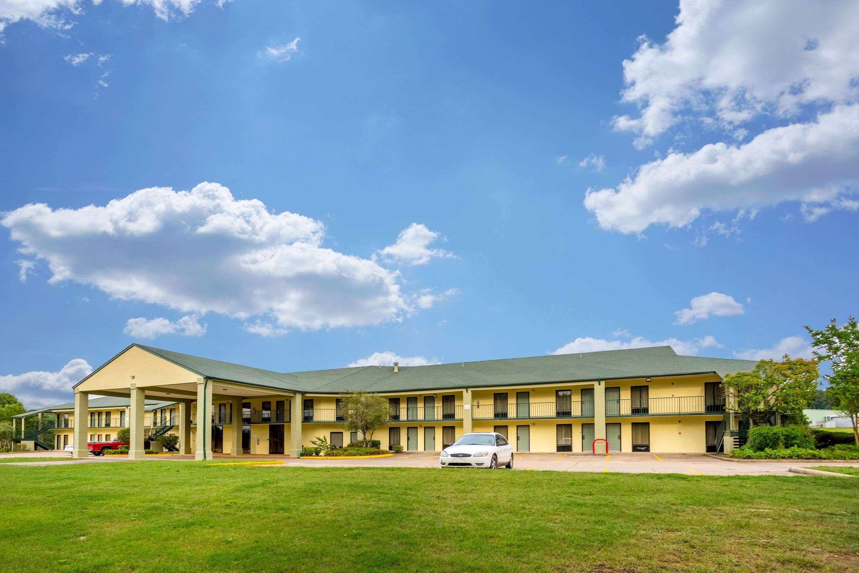 Quality Inn Heber Springs — photo 3