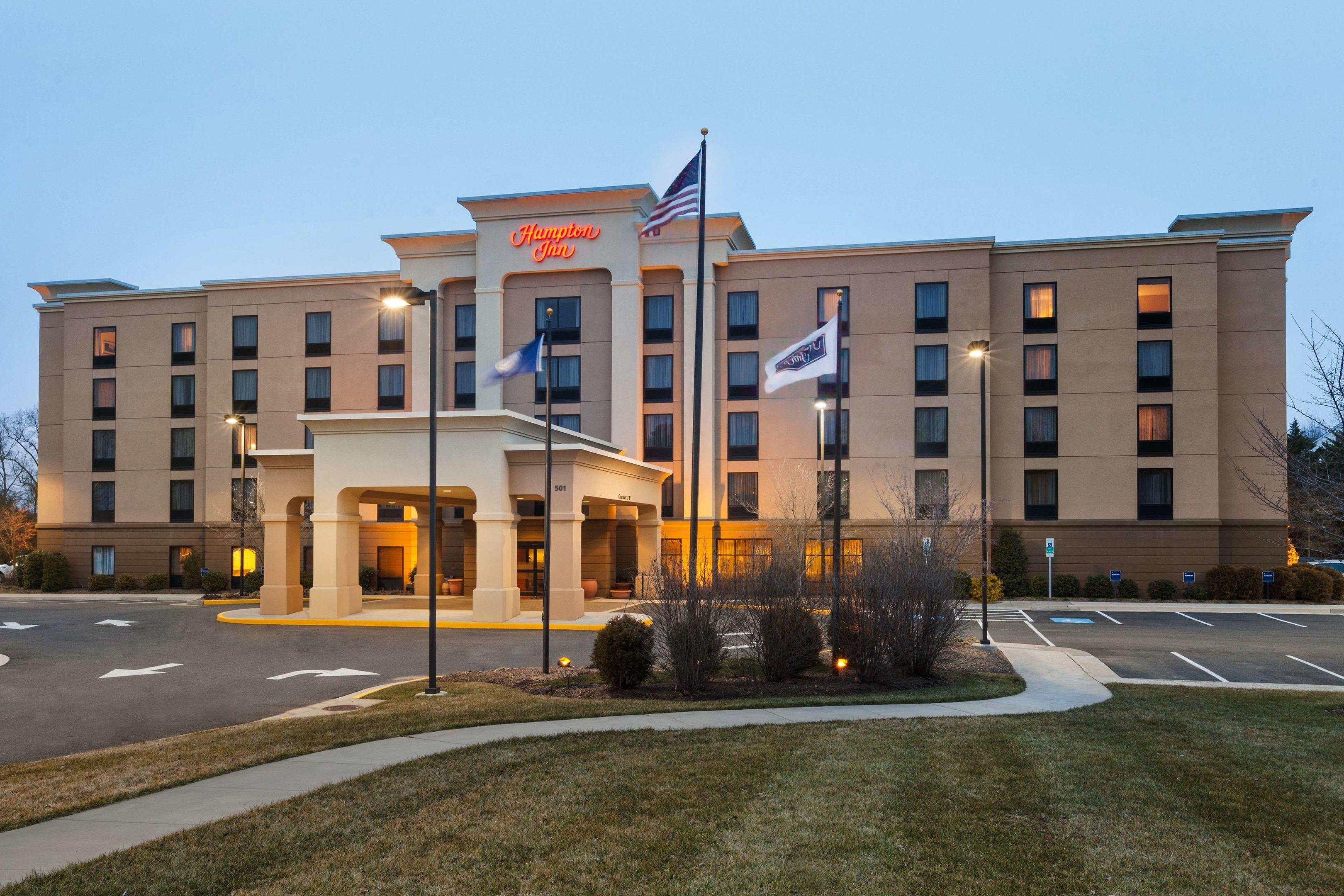 Hampton Inn Warrenton — photo 3