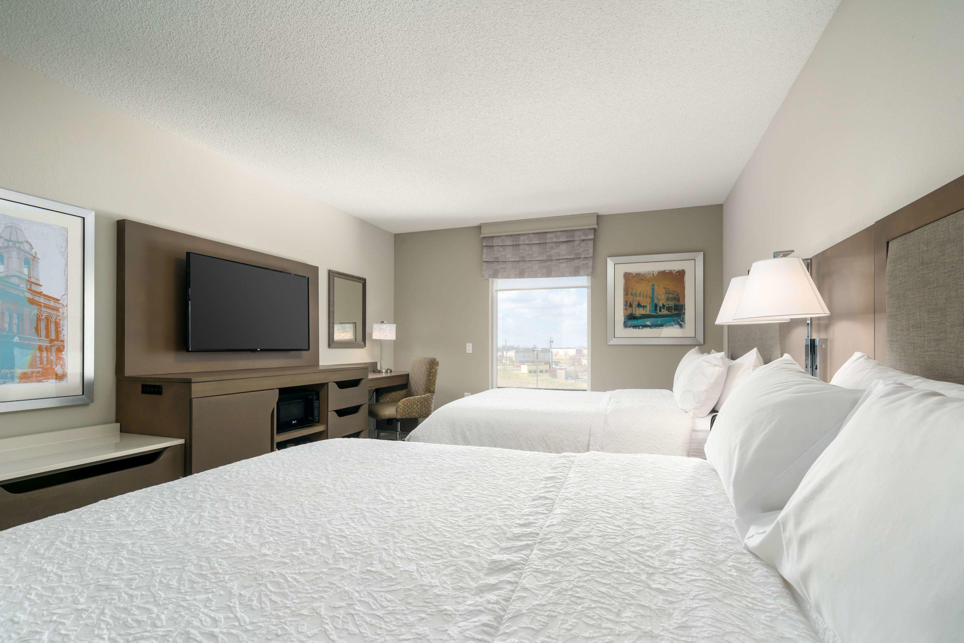 Hampton Inn Springfield — photo 4