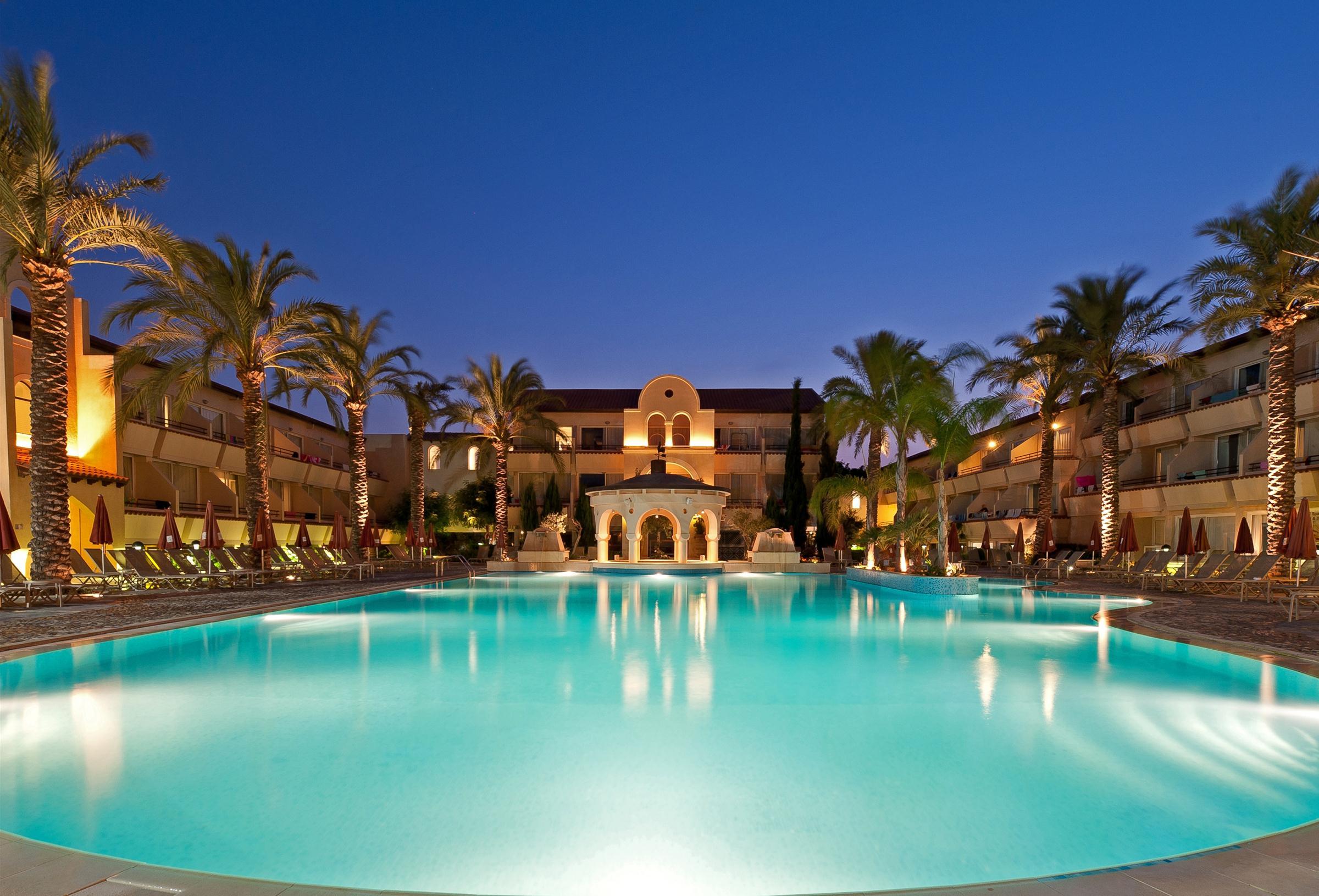 Napa Plaza Hotel — photo 4