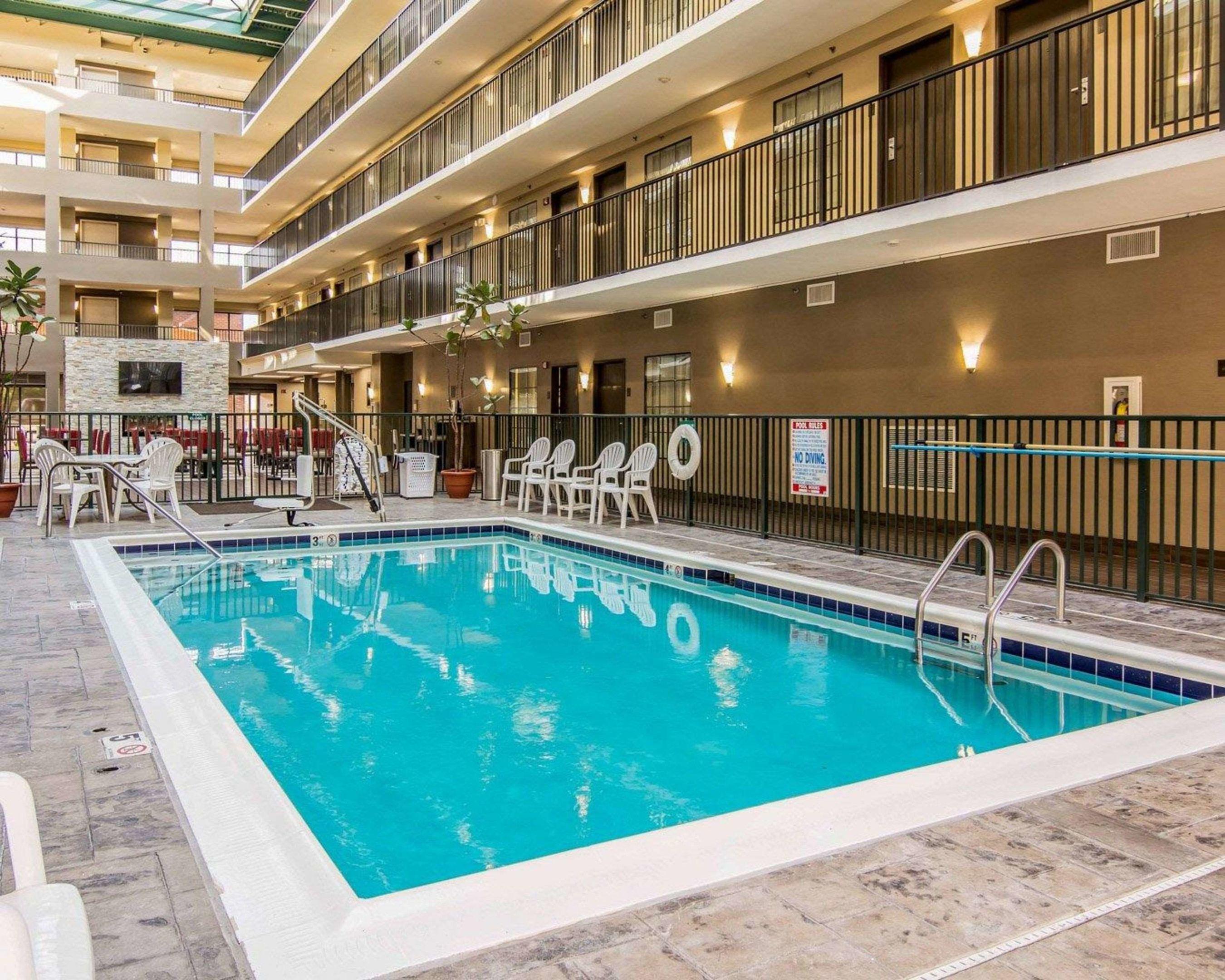 Comfort Suites Fredericksburg South — photo 3