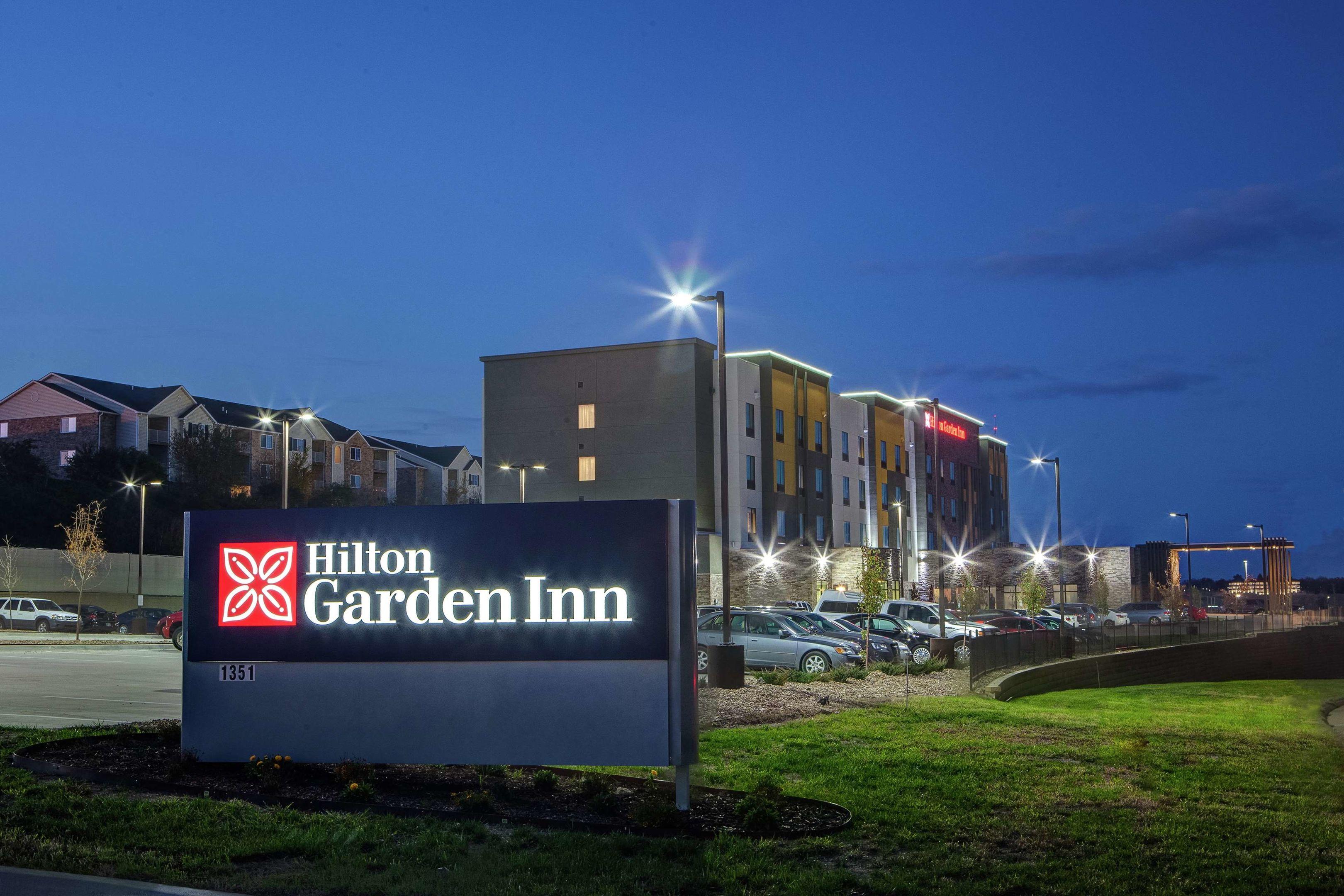 Hilton Garden Inn Topeka — photo 3