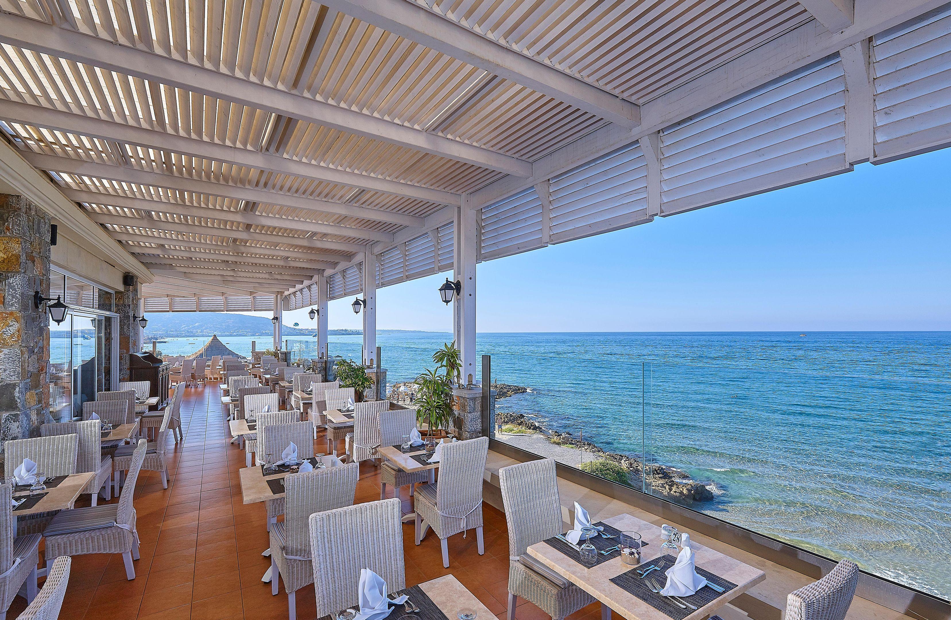 Alexander Beach Hotel & Village Resort — photo 5
