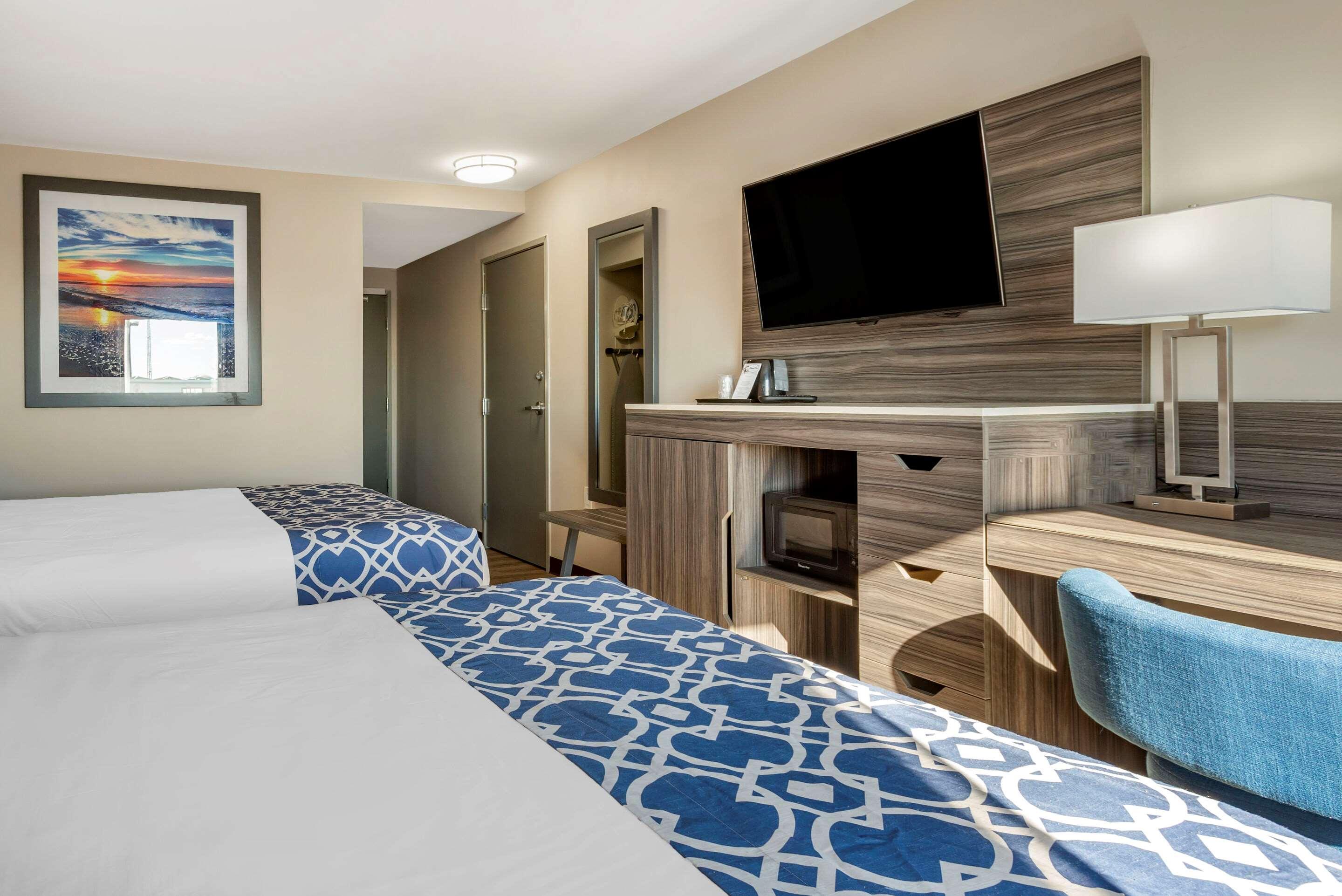 The Waves Hotel an Ascend Hotel — photo 5