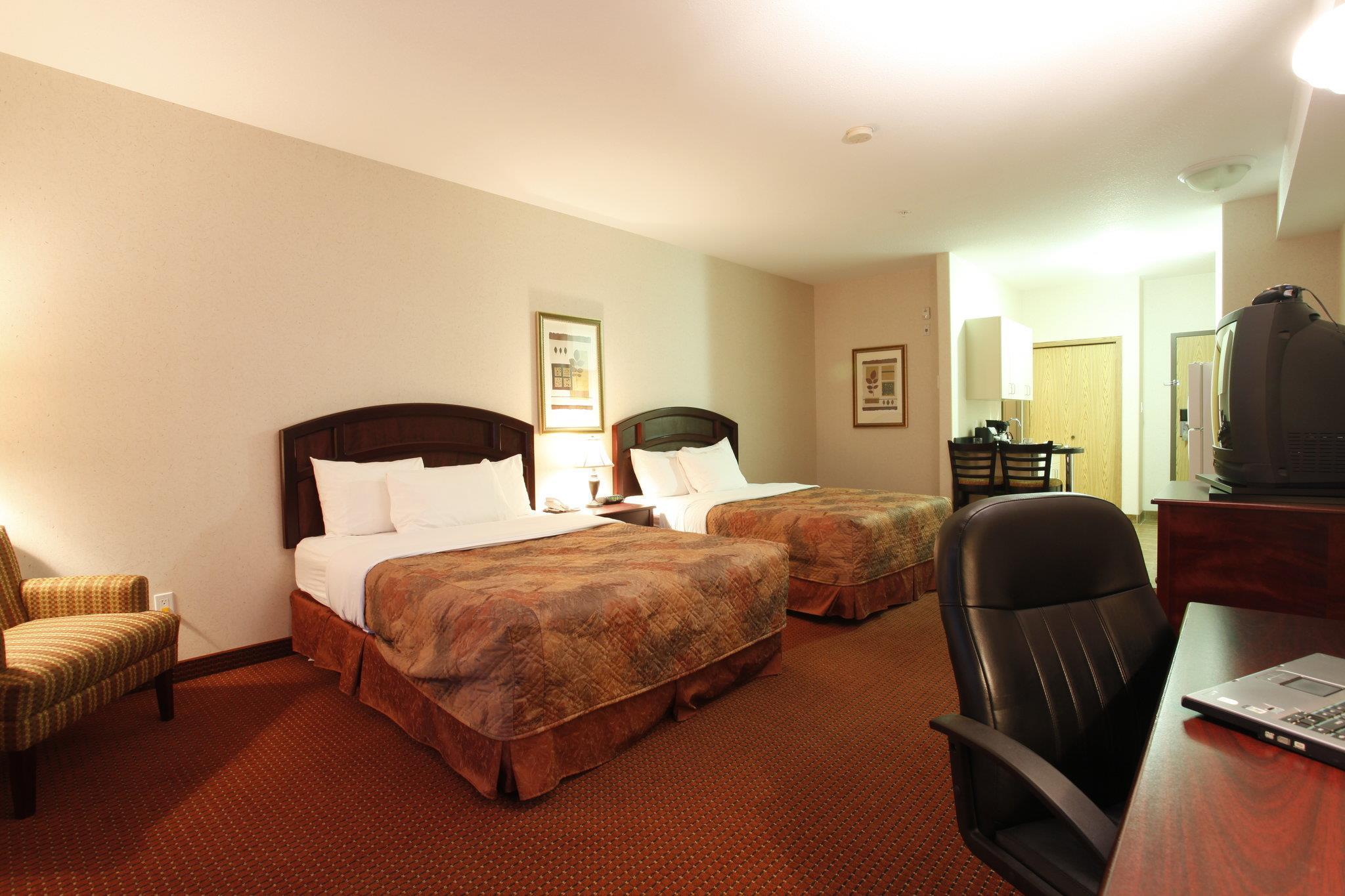 Pomeroy Inn & Suites Fort St John — photo 5