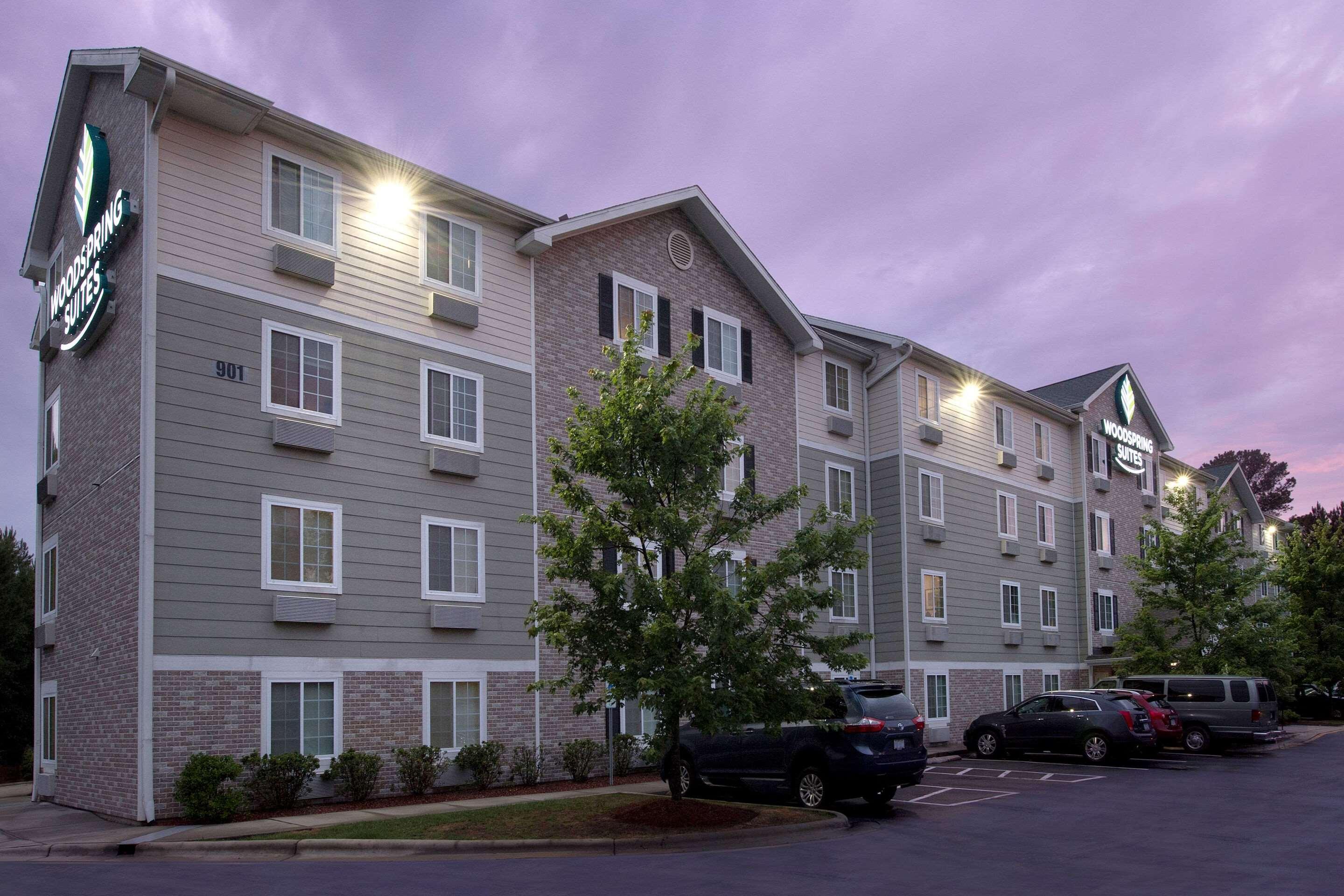 WoodSpring Suites Raleigh Apex — photo 4