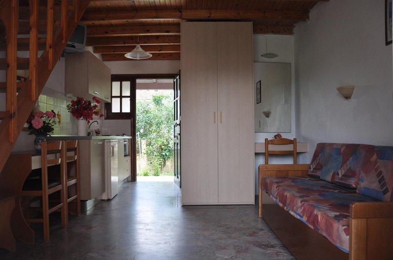 Tassos Apartments — photo 4