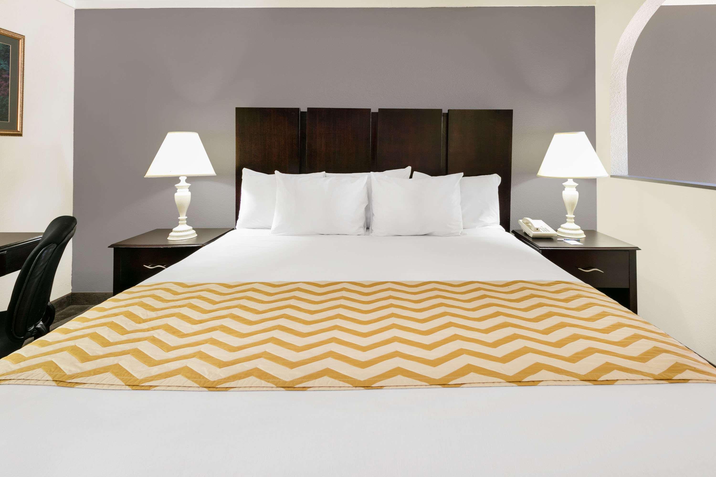 Travelodge by Wyndham Norman — photo 5