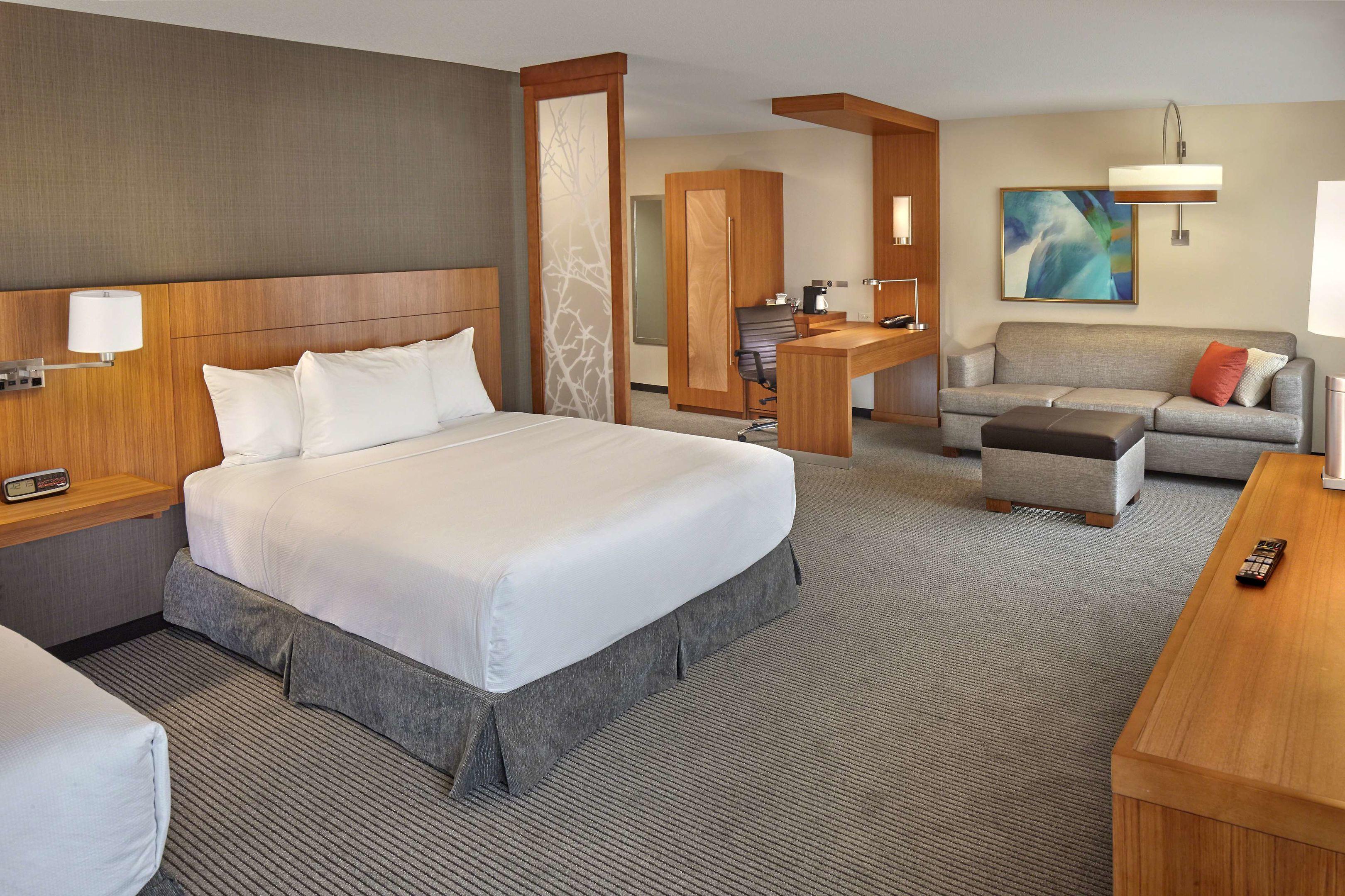 Hyatt Place State College — photo 4