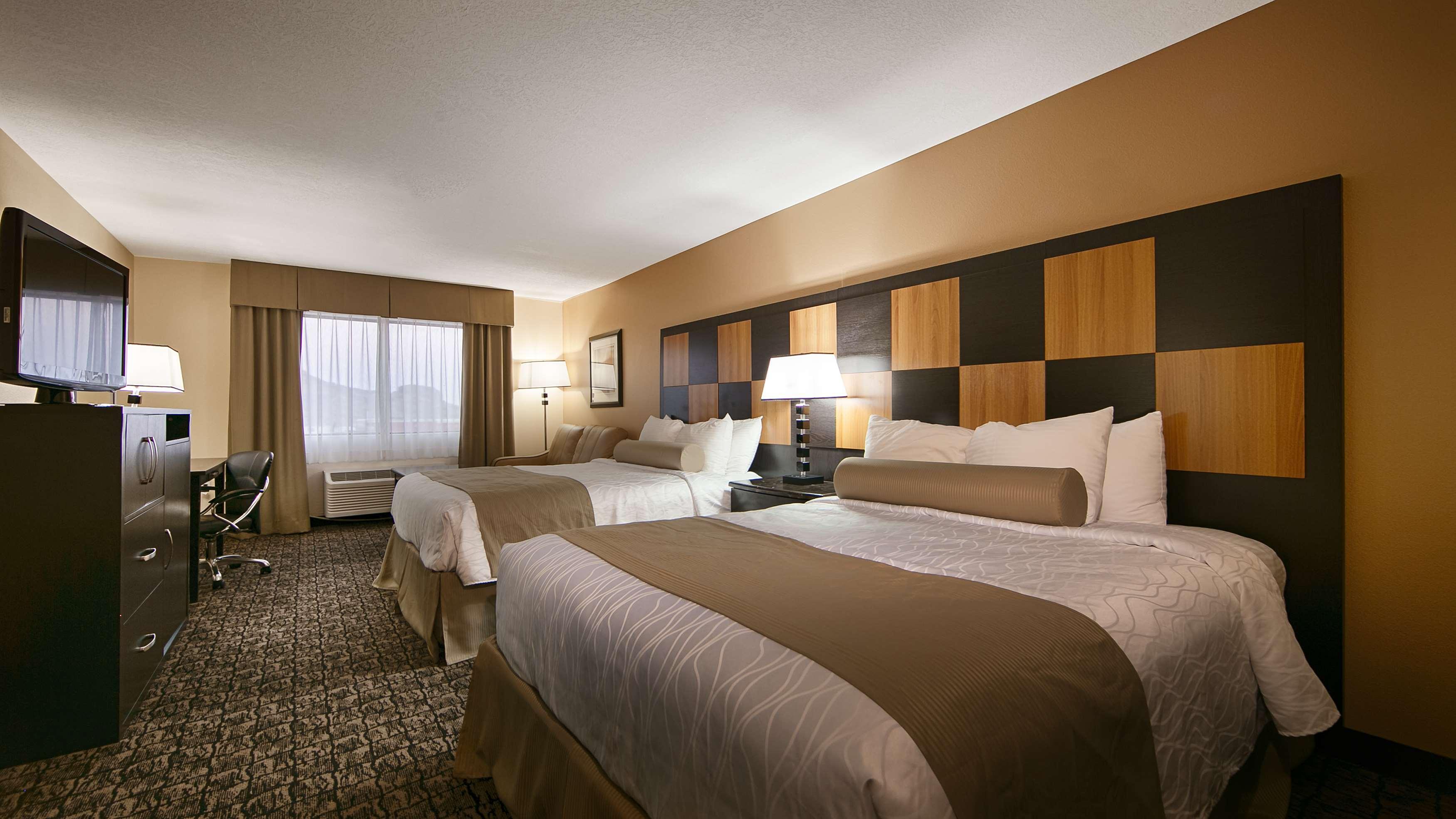 Best Western Plus Wendover Inn — photo 5