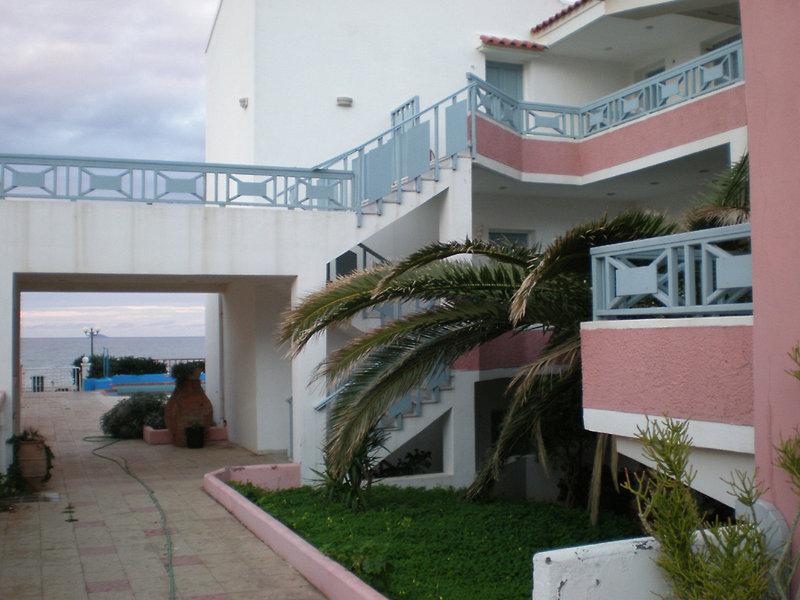 Coralli Beach Apartments — photo 4