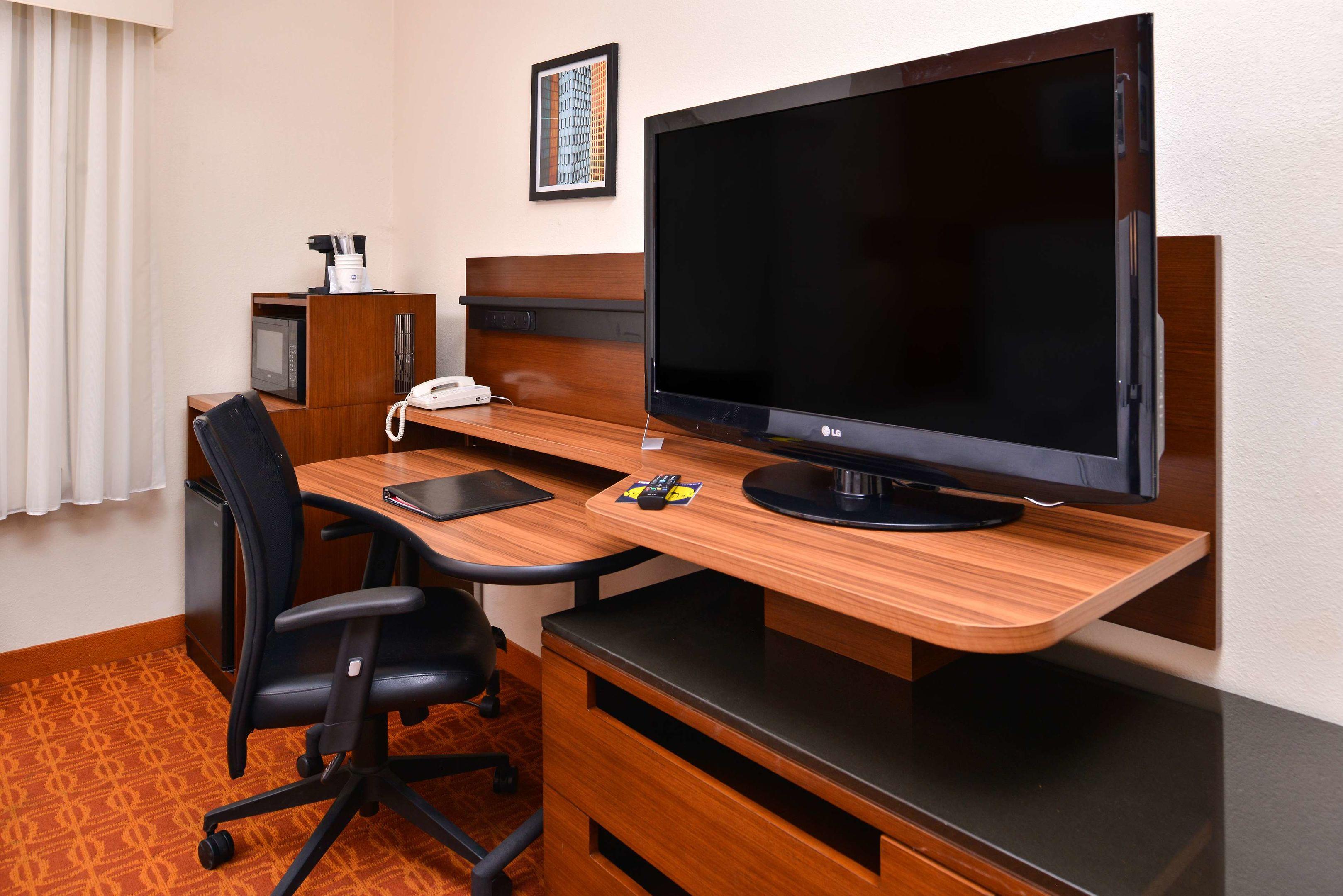 SureStay Plus Hotel by Best Western Ottumwa — photo 4