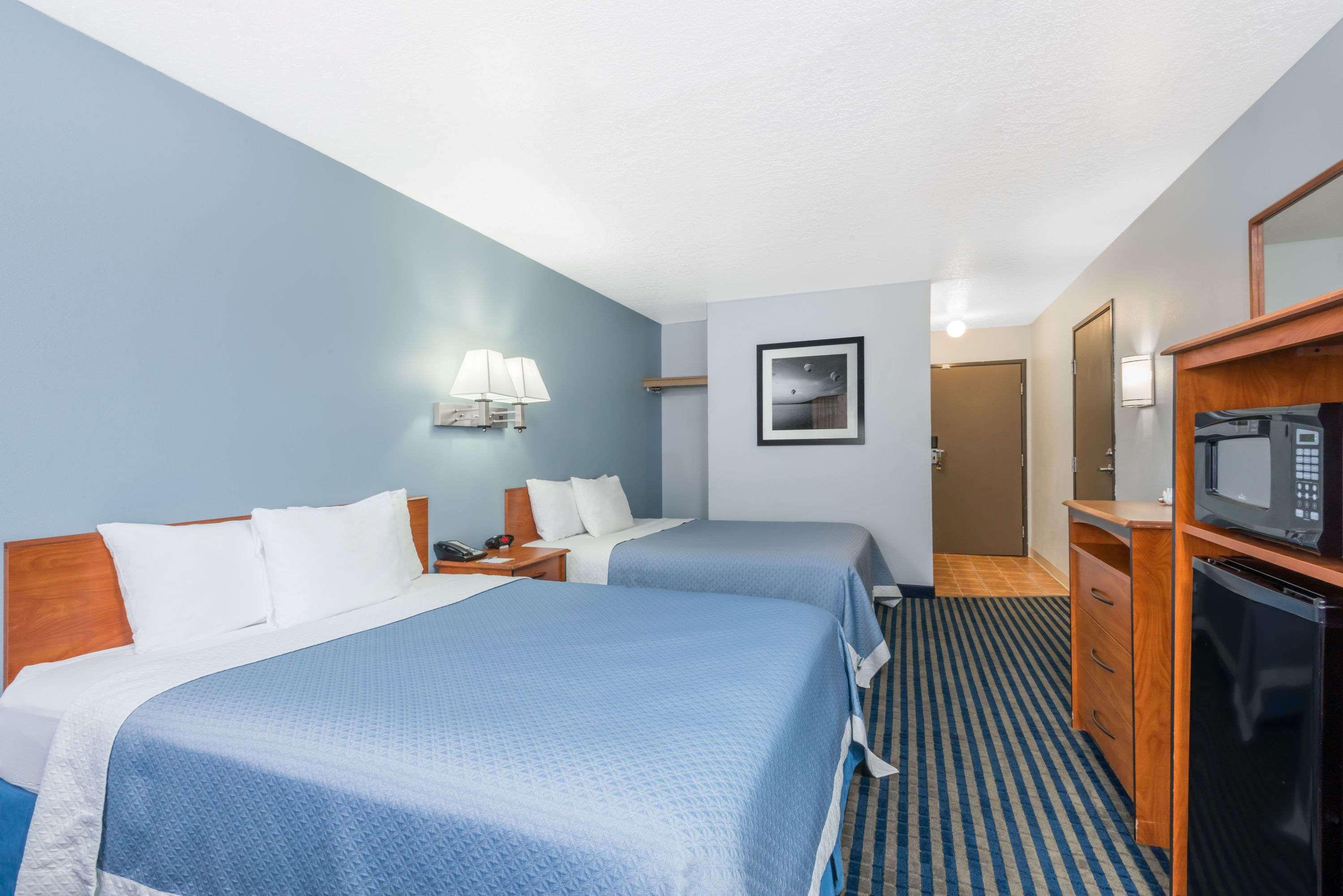 Days Inn Las Vegas — photo 5