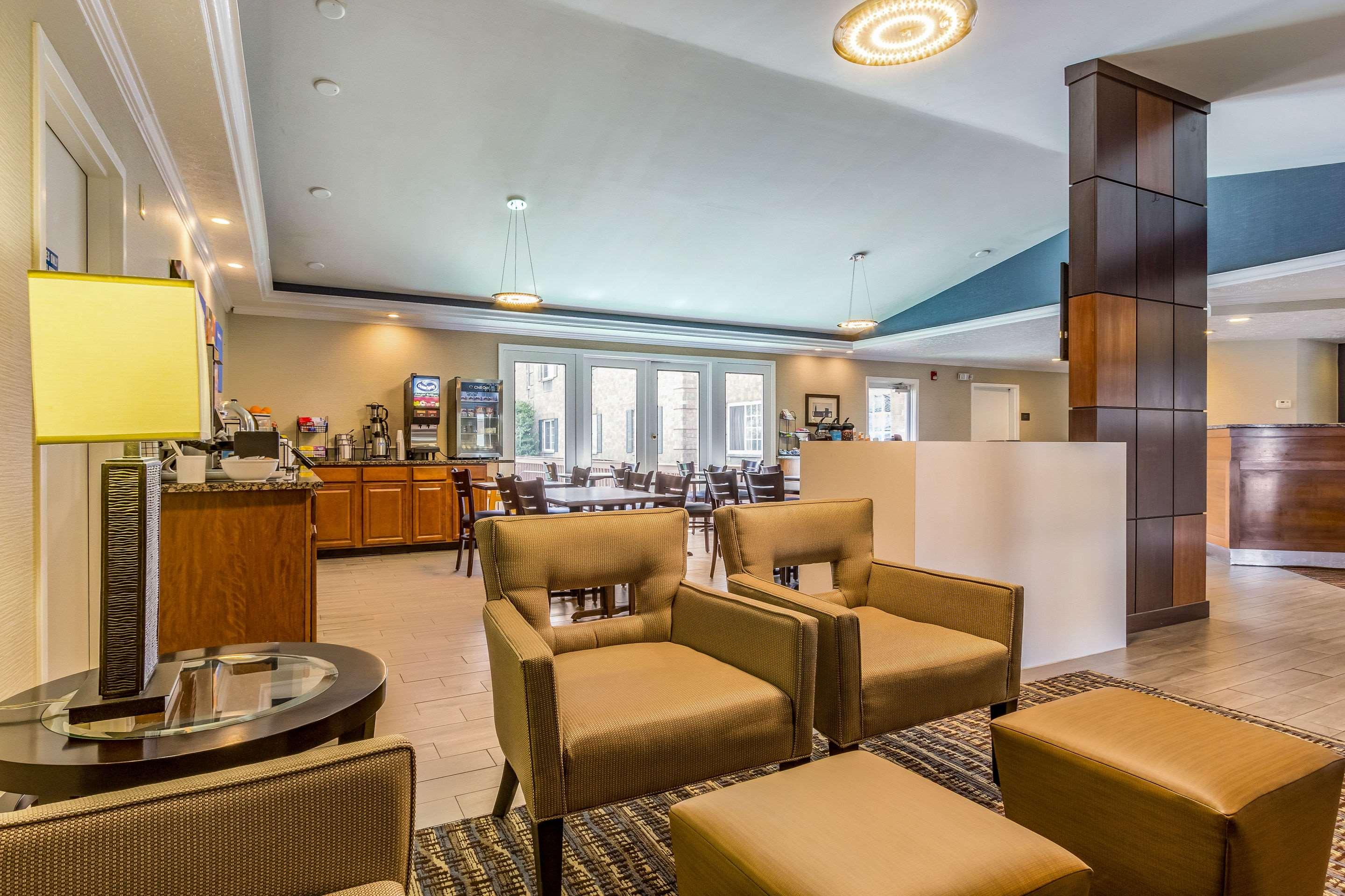 Comfort Inn Independence — photo 4