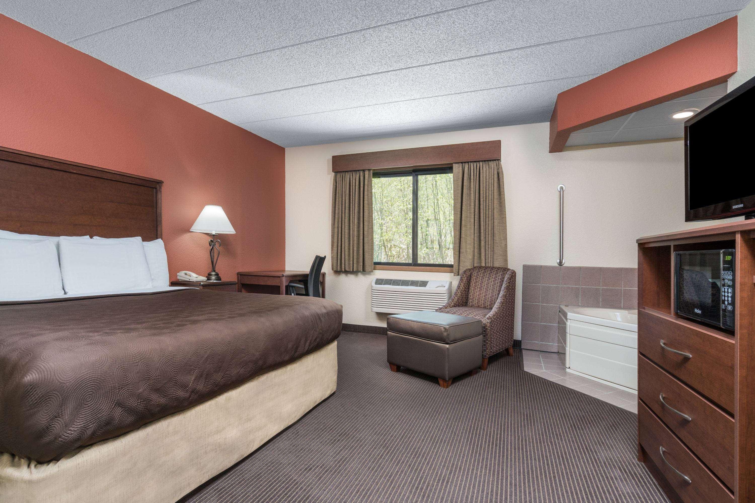 AmericInn Lodge & Suites Tofte - Lake Superior — photo 5