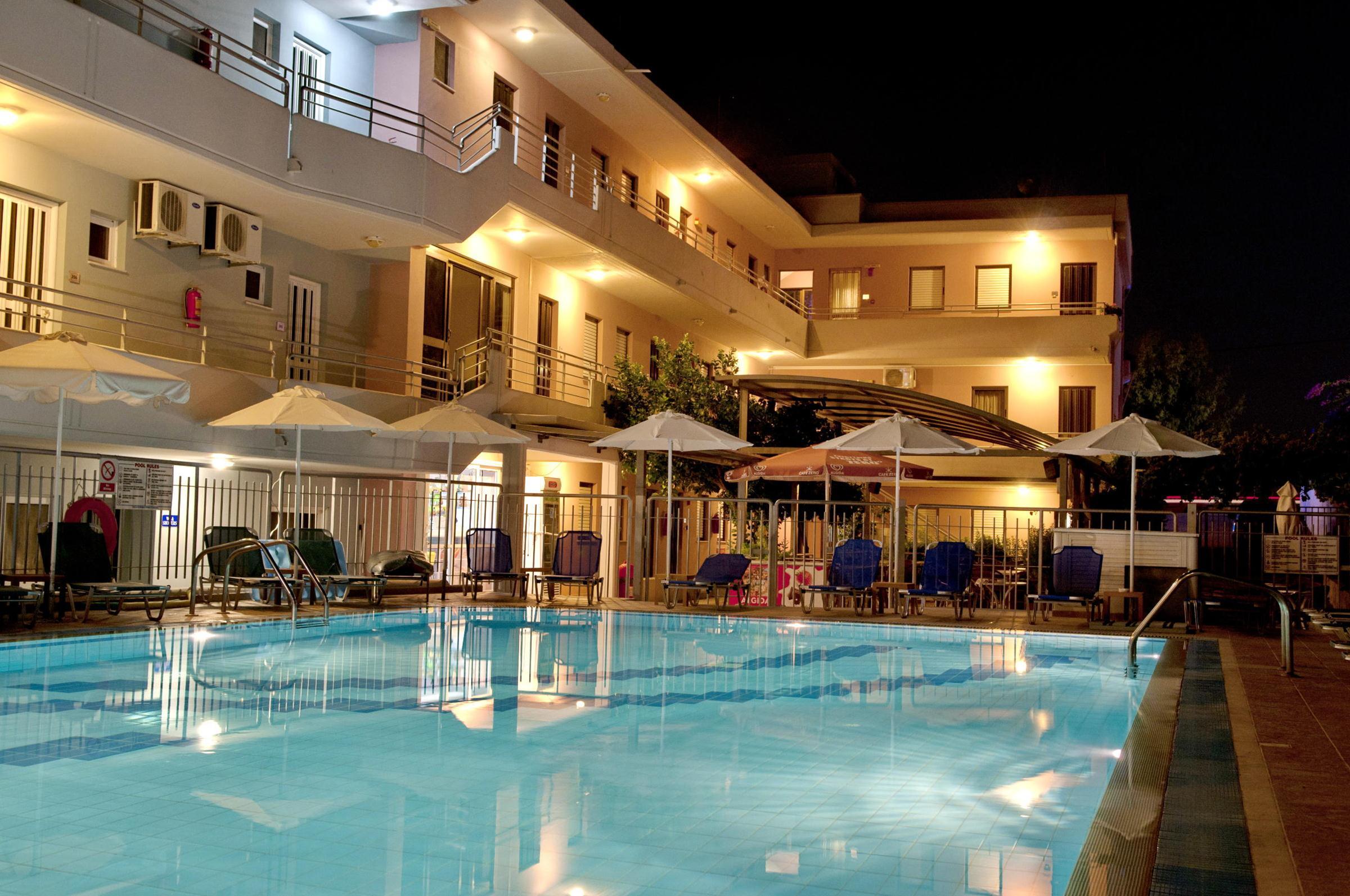 Marianna Hotel Apartements — photo 4