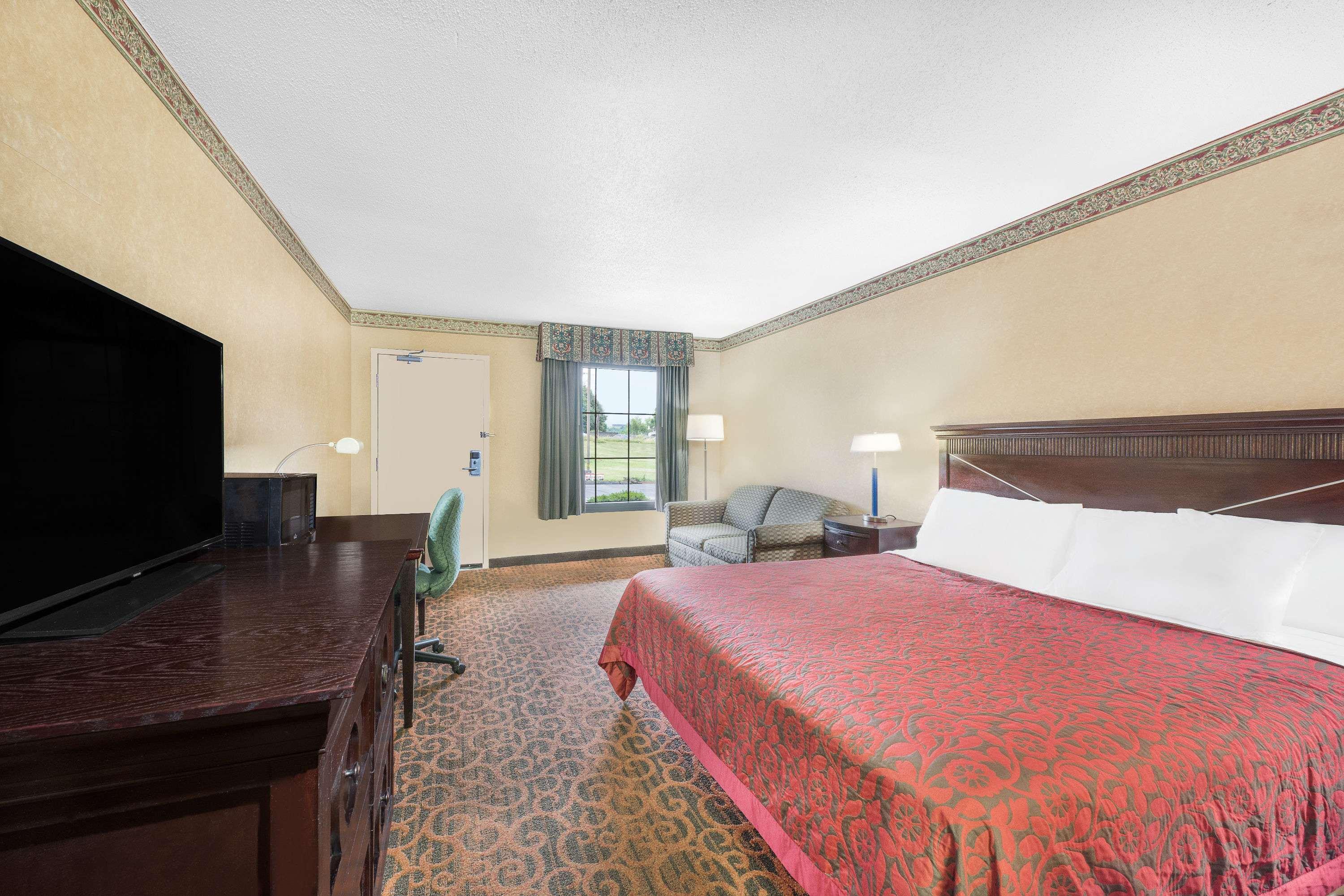 Days Inn & Suites by Wyndham York — photo 5