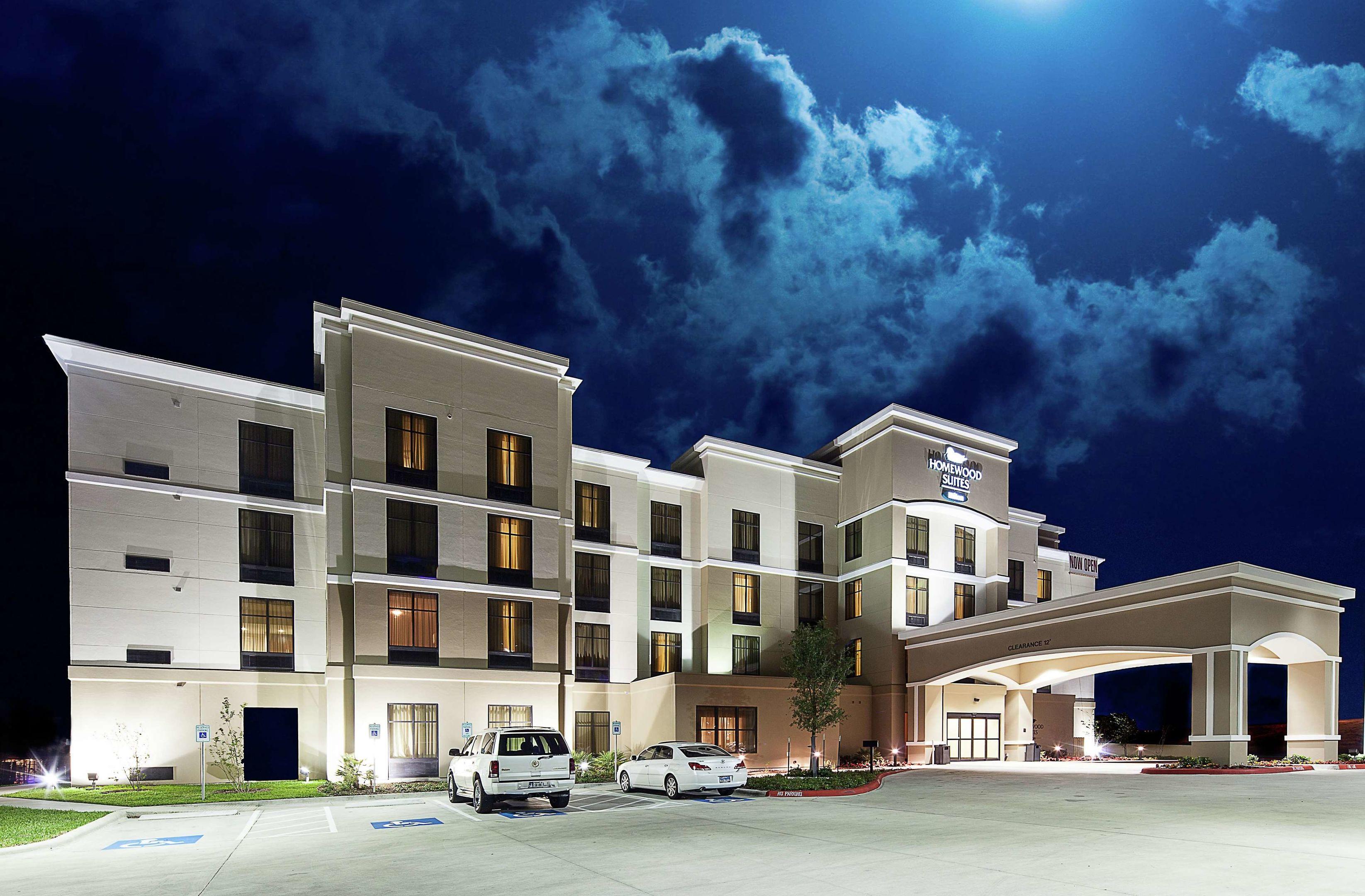 Homewood Suites by Hilton Victoria — photo 3