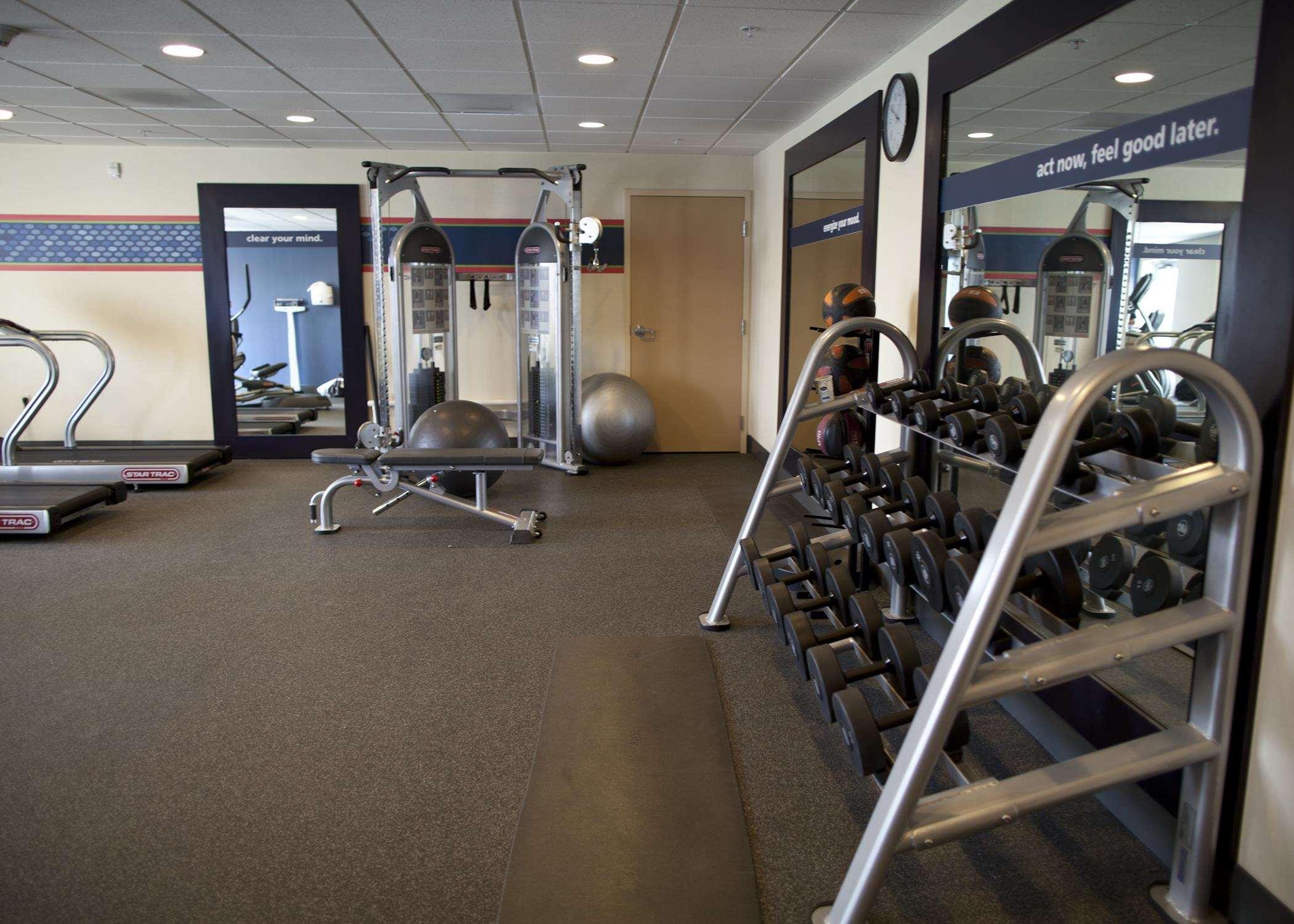 Hampton Inn & Suites Pittsburg — photo 4
